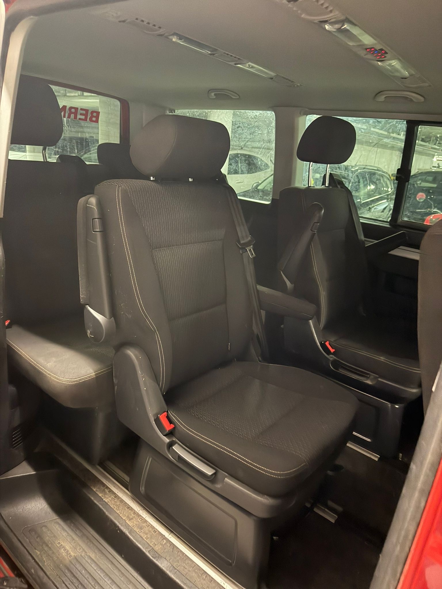 VW T6 Multivan 2.0 TDI Comfortline 4Motion DSG-image-7