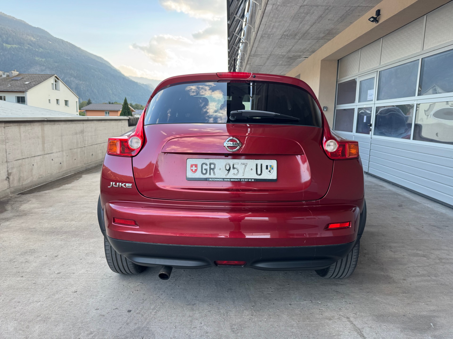 NISSAN Juke 1.6 DIG-T tekna 4x4 Xtronic M-CVT-image-4