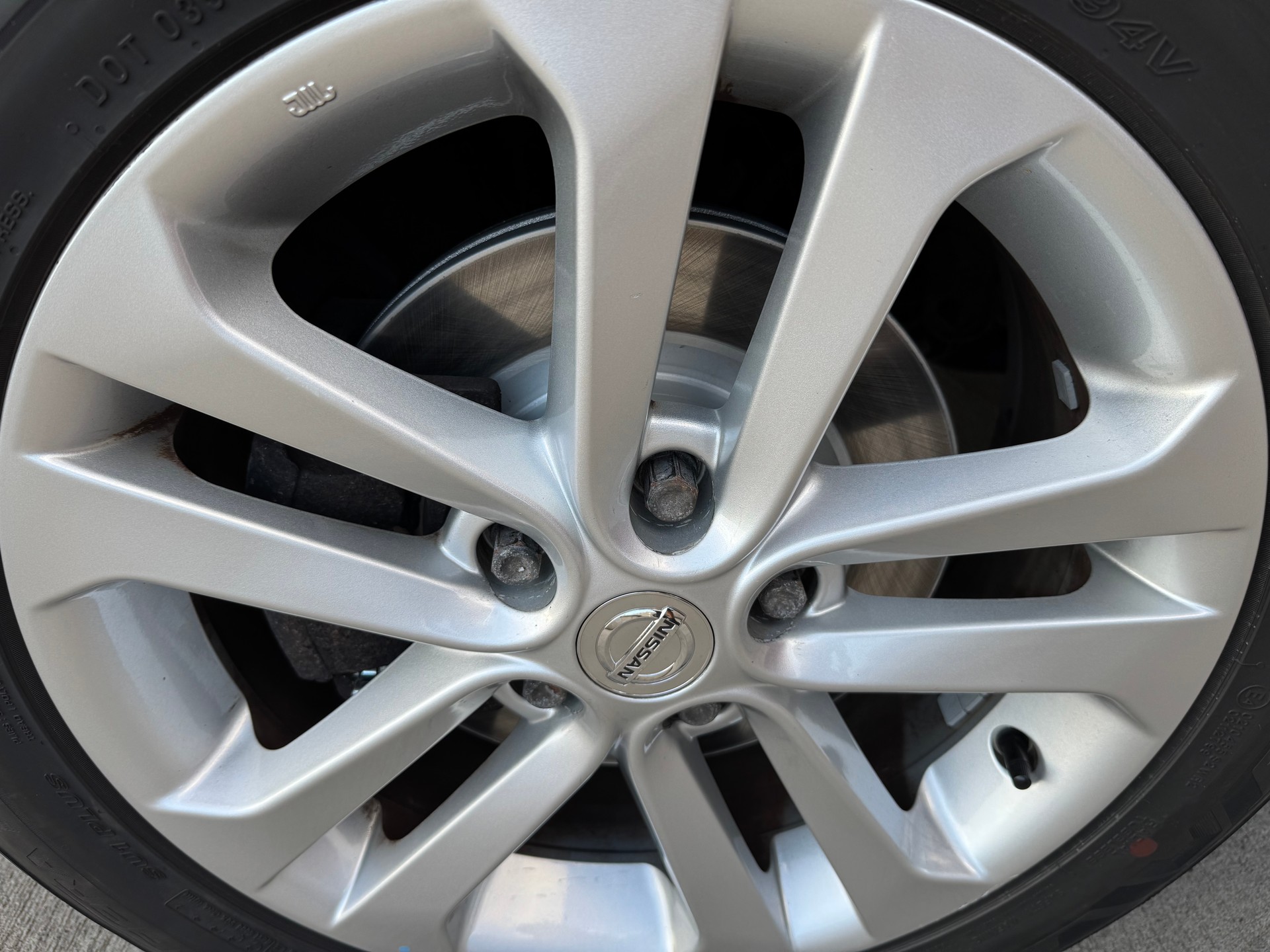 NISSAN Juke 1.6 DIG-T tekna 4x4 Xtronic M-CVT-image-12