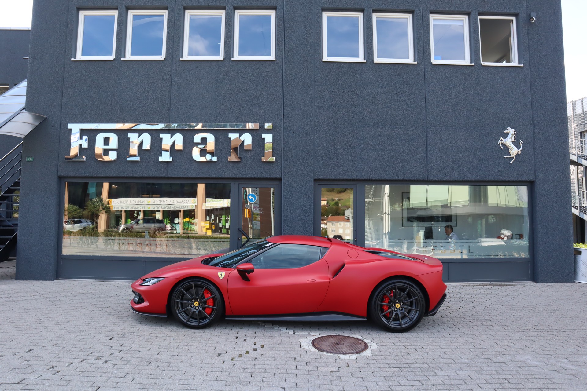 FERRARI 296 GTB-image-3