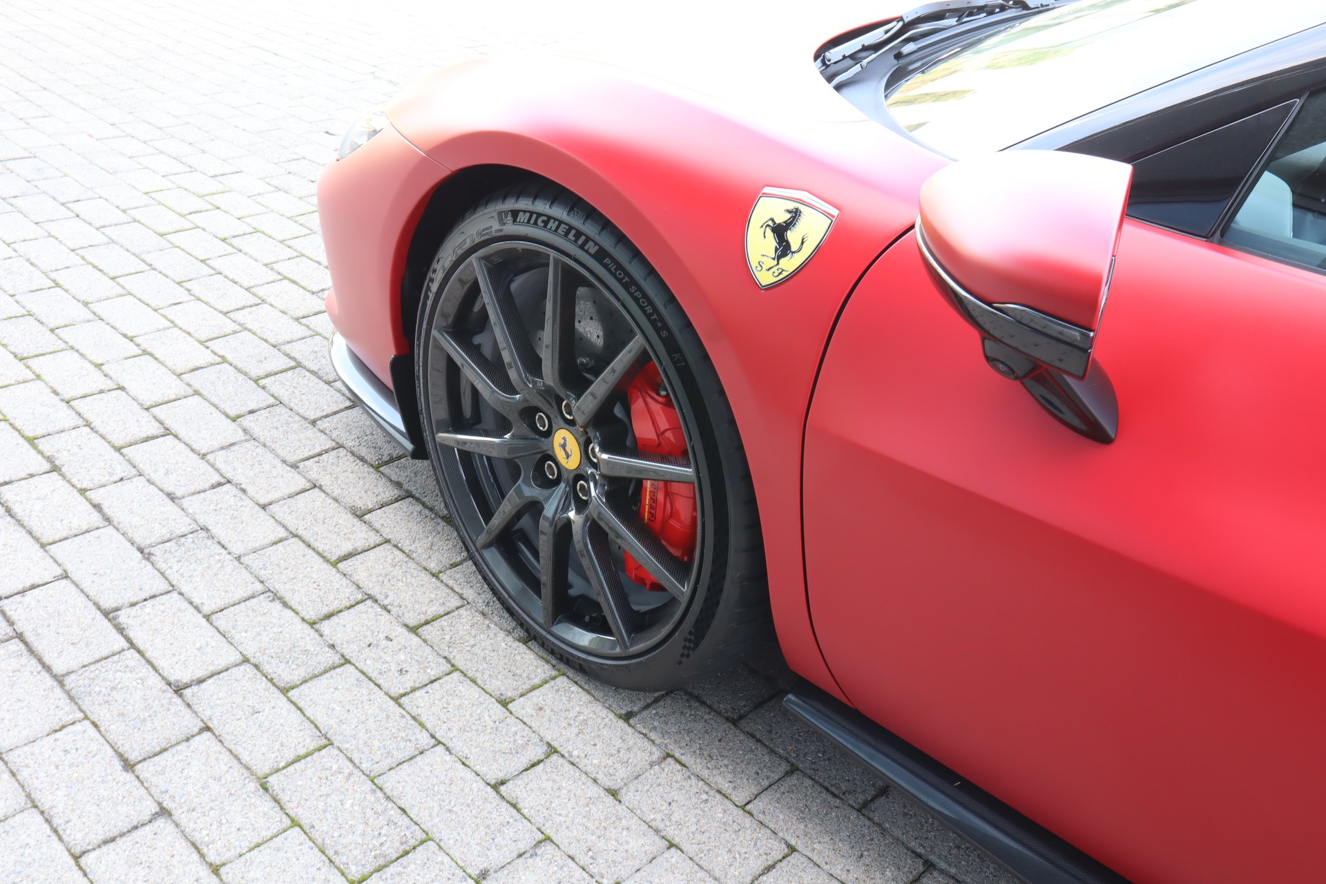 FERRARI 296 GTB-image-9