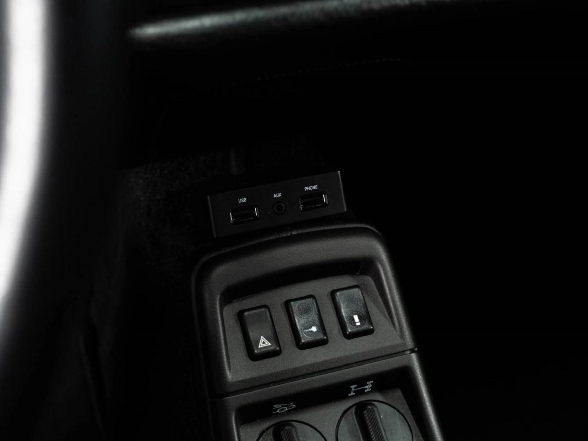 PORSCHE 911 Carrera 4 Coupé Turbo-Look-image-13