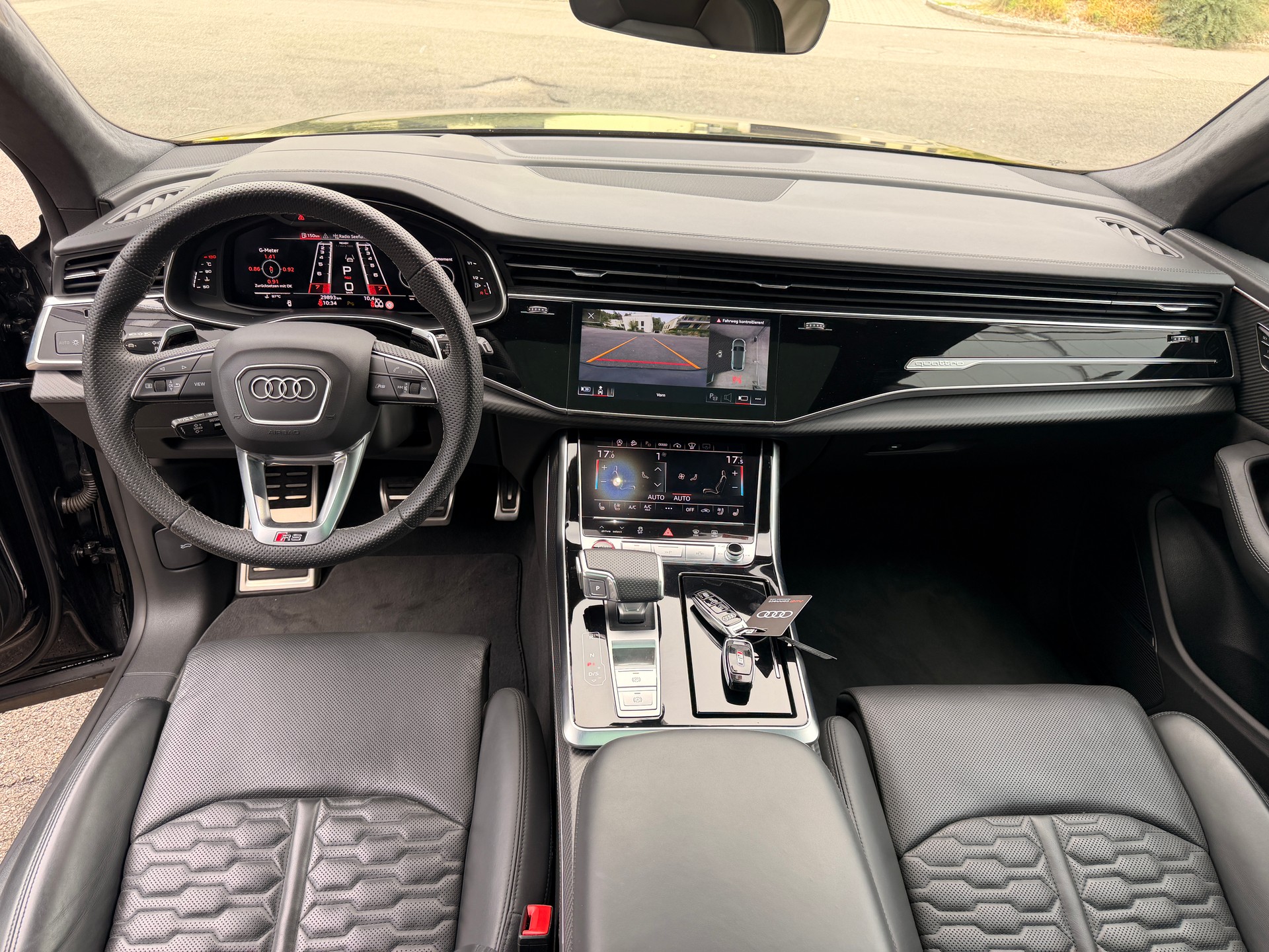 AUDI RSQ8 quattro tiptronic Black Edition-image-11