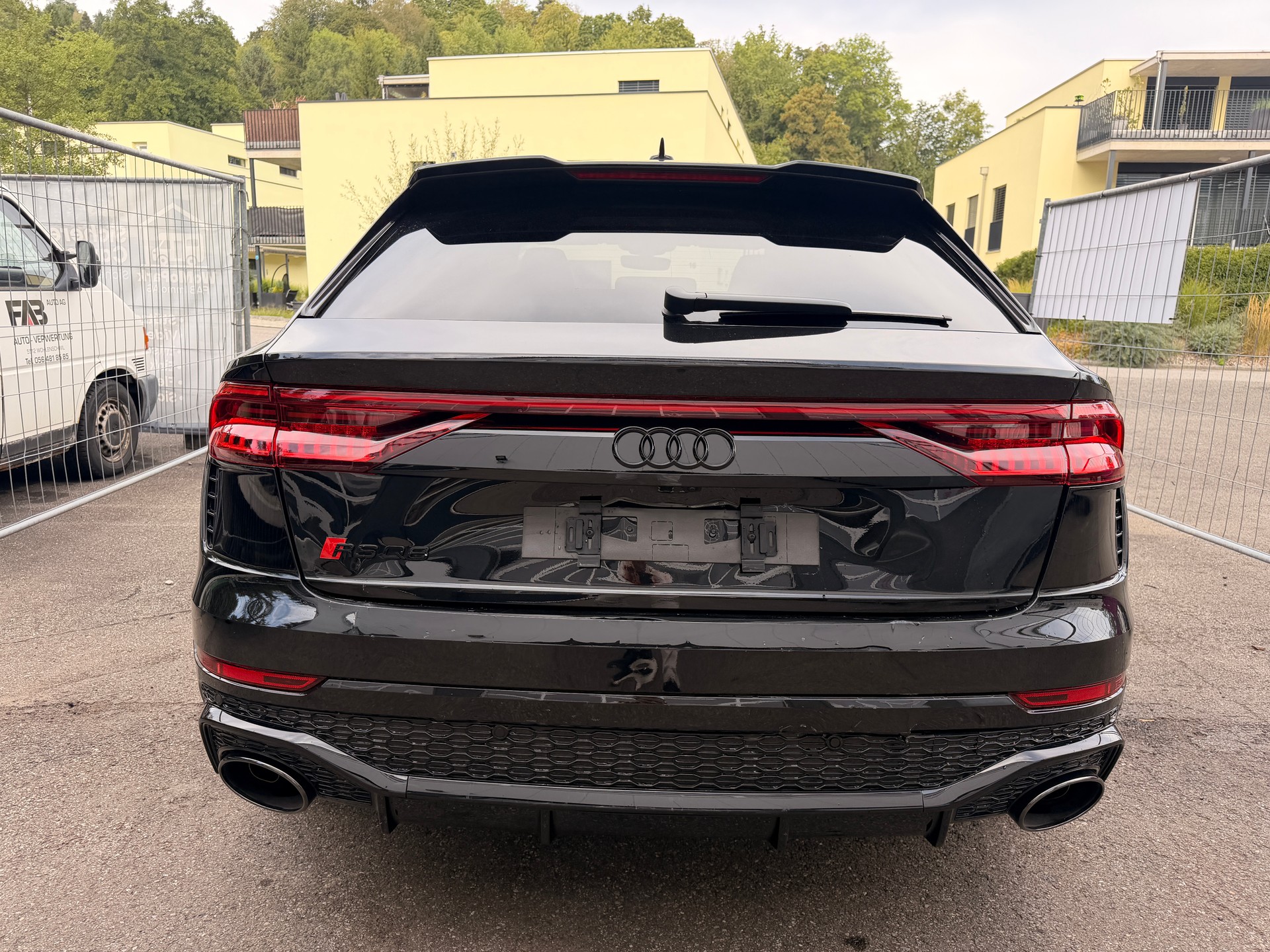 AUDI RSQ8 quattro tiptronic Black Edition-image-6