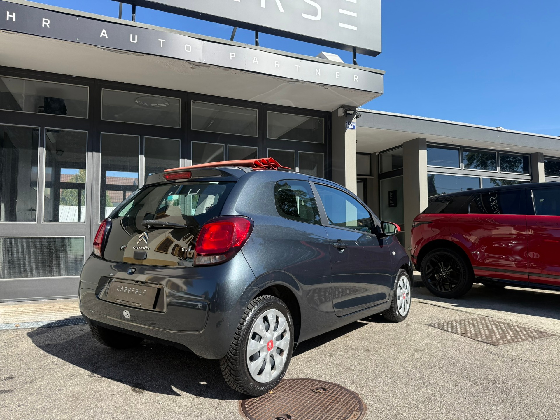 CITROEN C1 1.2 PureTech Shine Airscape-image-3