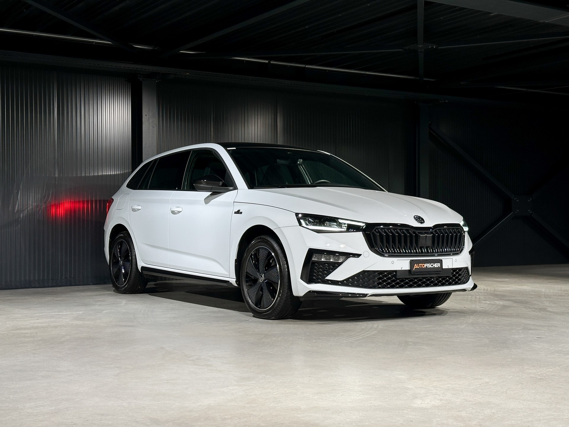 SKODA Scala 1.5 TSI Monte Carlo DSG-image-4