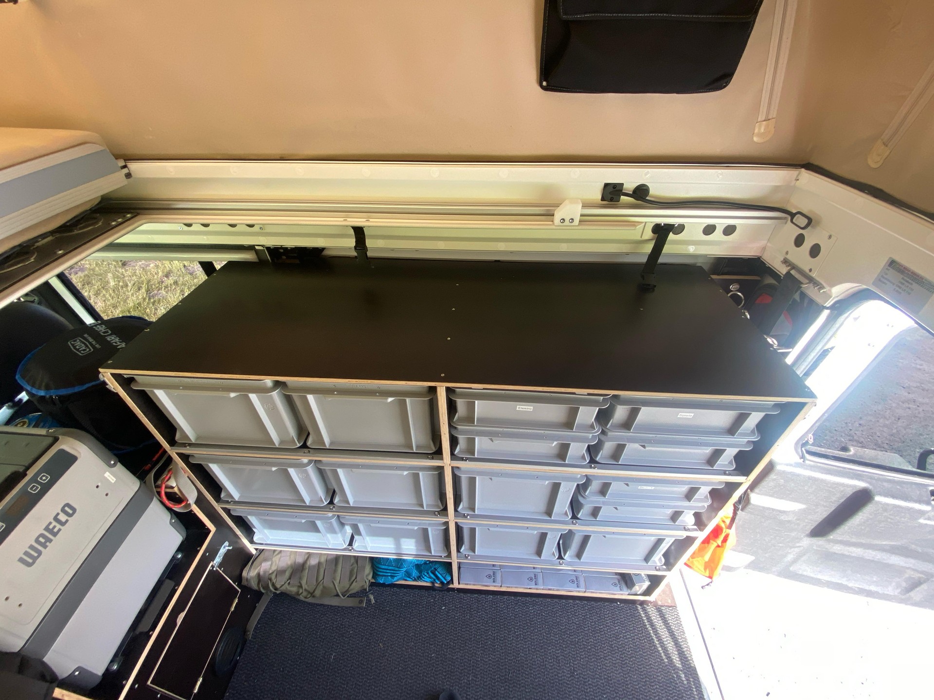 LAND ROVER TD4-image-10