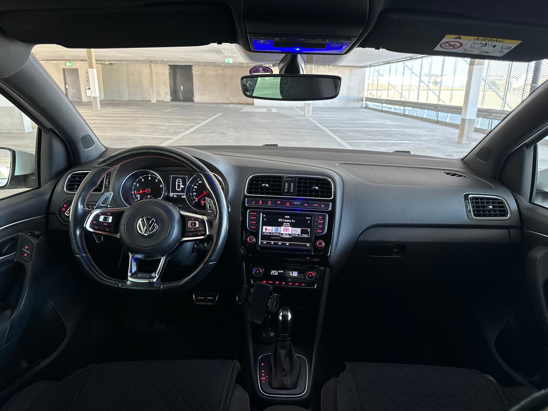 VW Polo 1.8 TSI GTI DSG-image-8