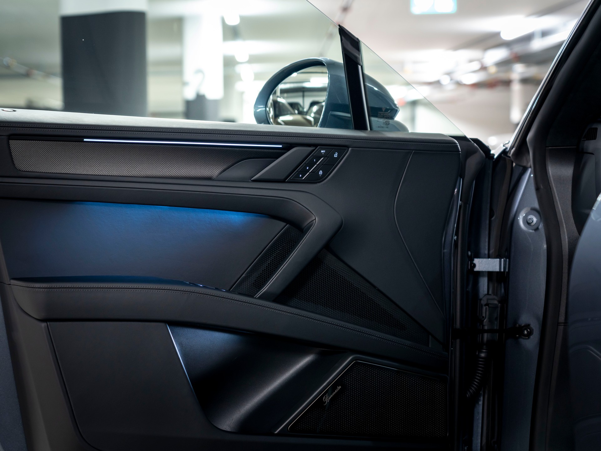 PORSCHE Cayenne Turbo Electric 113 kWh-image-20