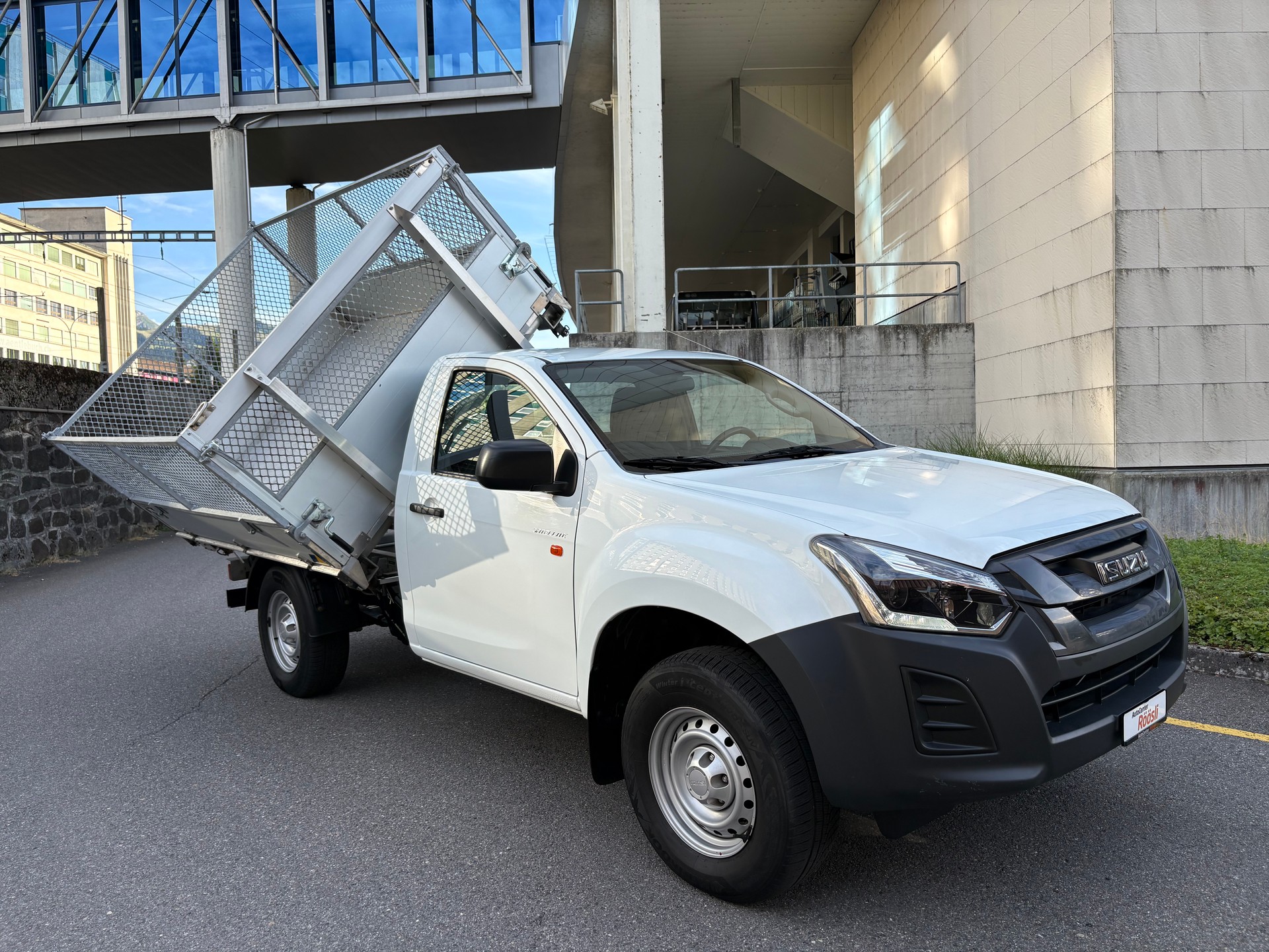 ISUZU D-MAX 1.9 SingleCab Satellite 4x4-image-1