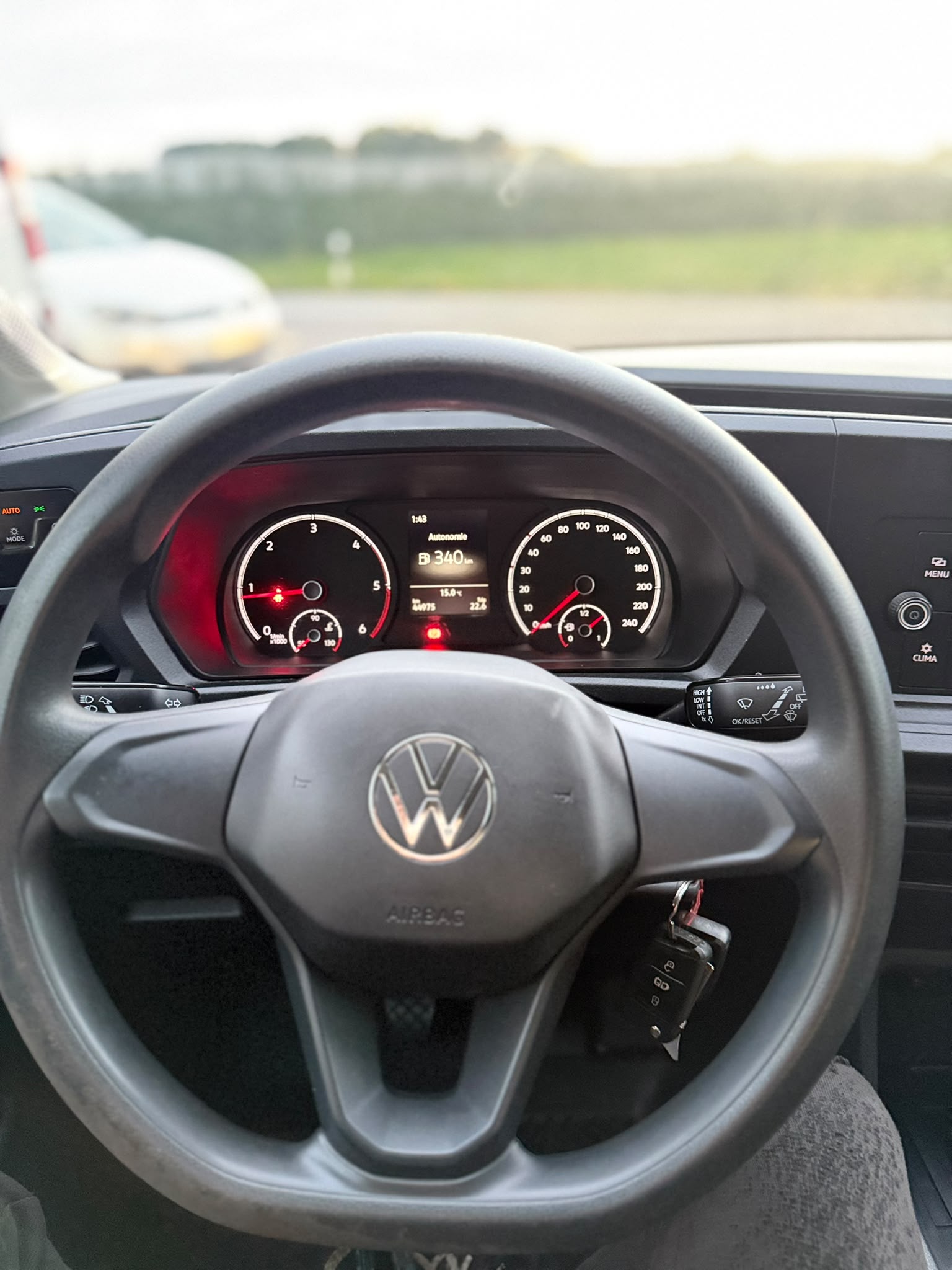 VW Caddy Cargo 2.0TDI Maxi 4Motion-image-3