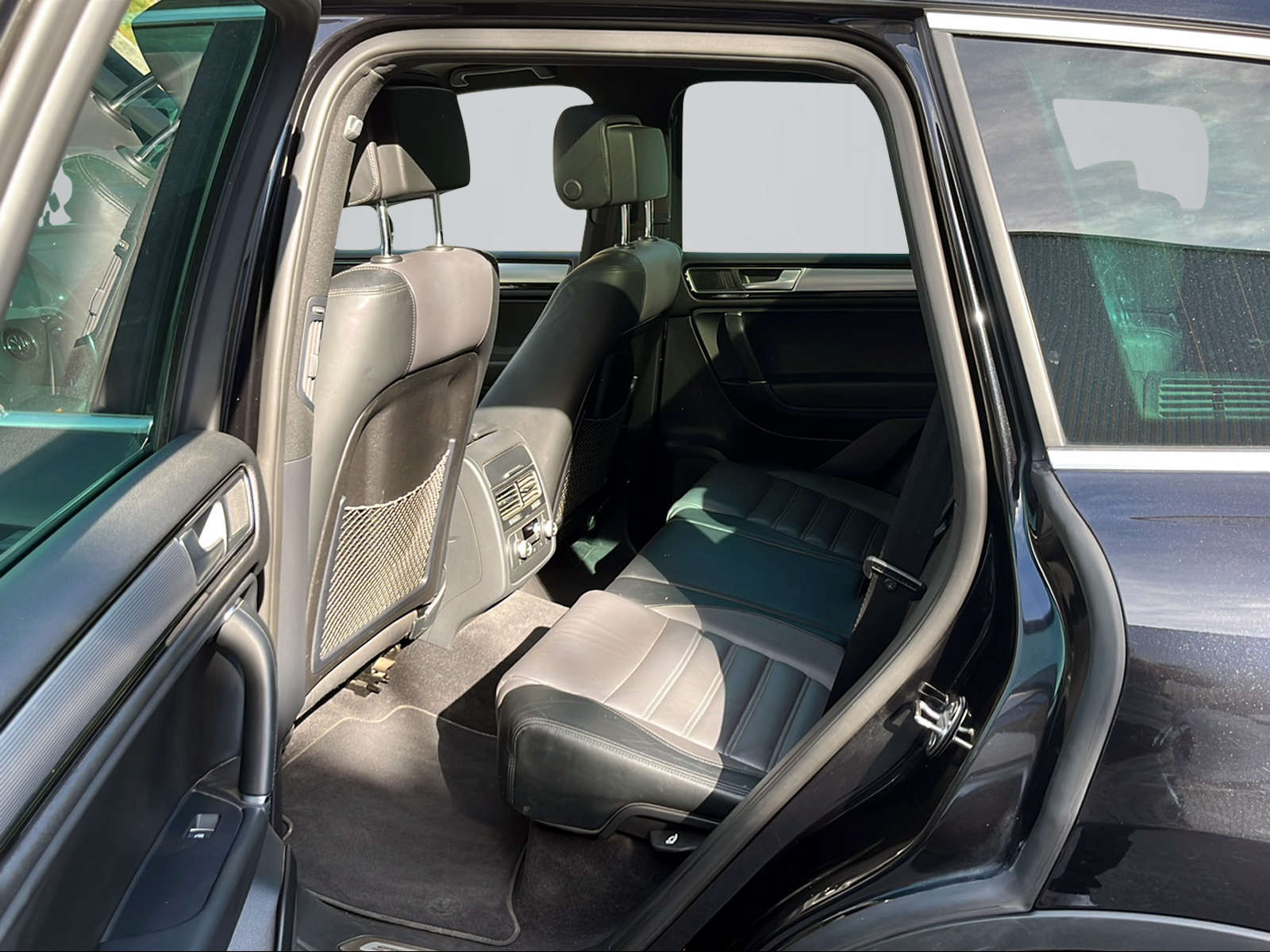 VW Touareg 3.0 TDI BMT Peak Tiptronic-image-7