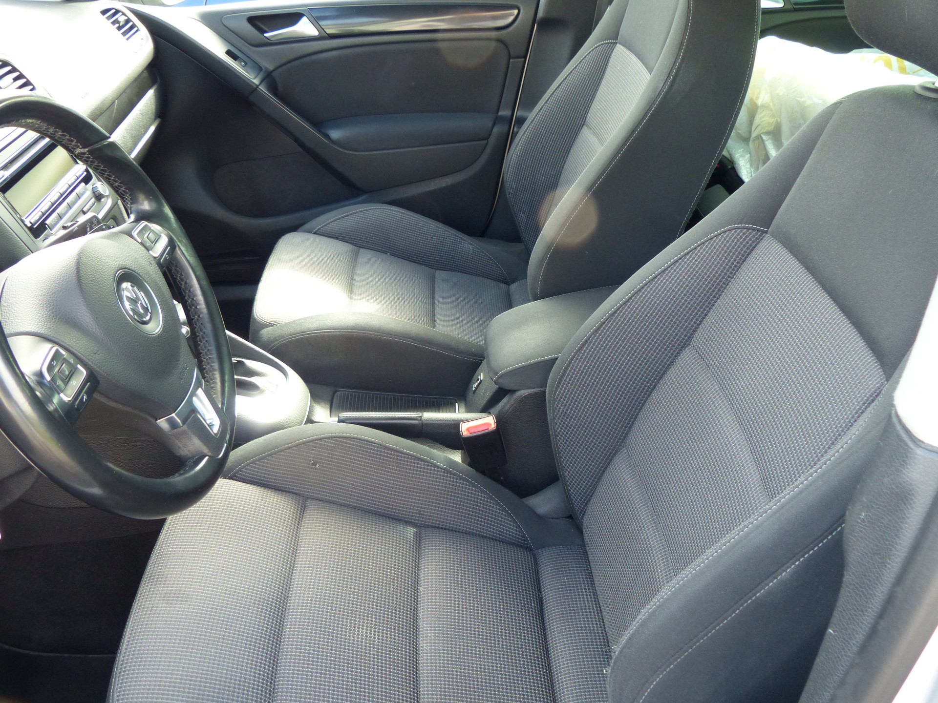 VW Golf 1.8 TSI Comfortline DSG-image-16