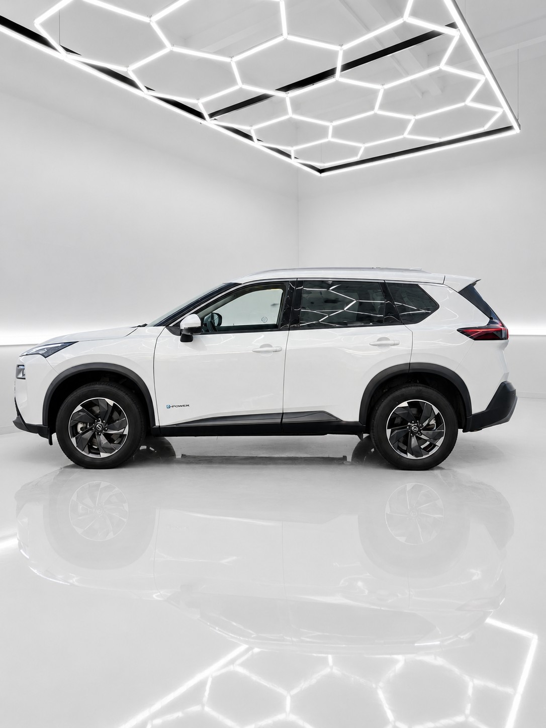 NISSAN X-Trail 1.5 VC-T e-Power 4WD 7 Sitze N-Connecta-image-3