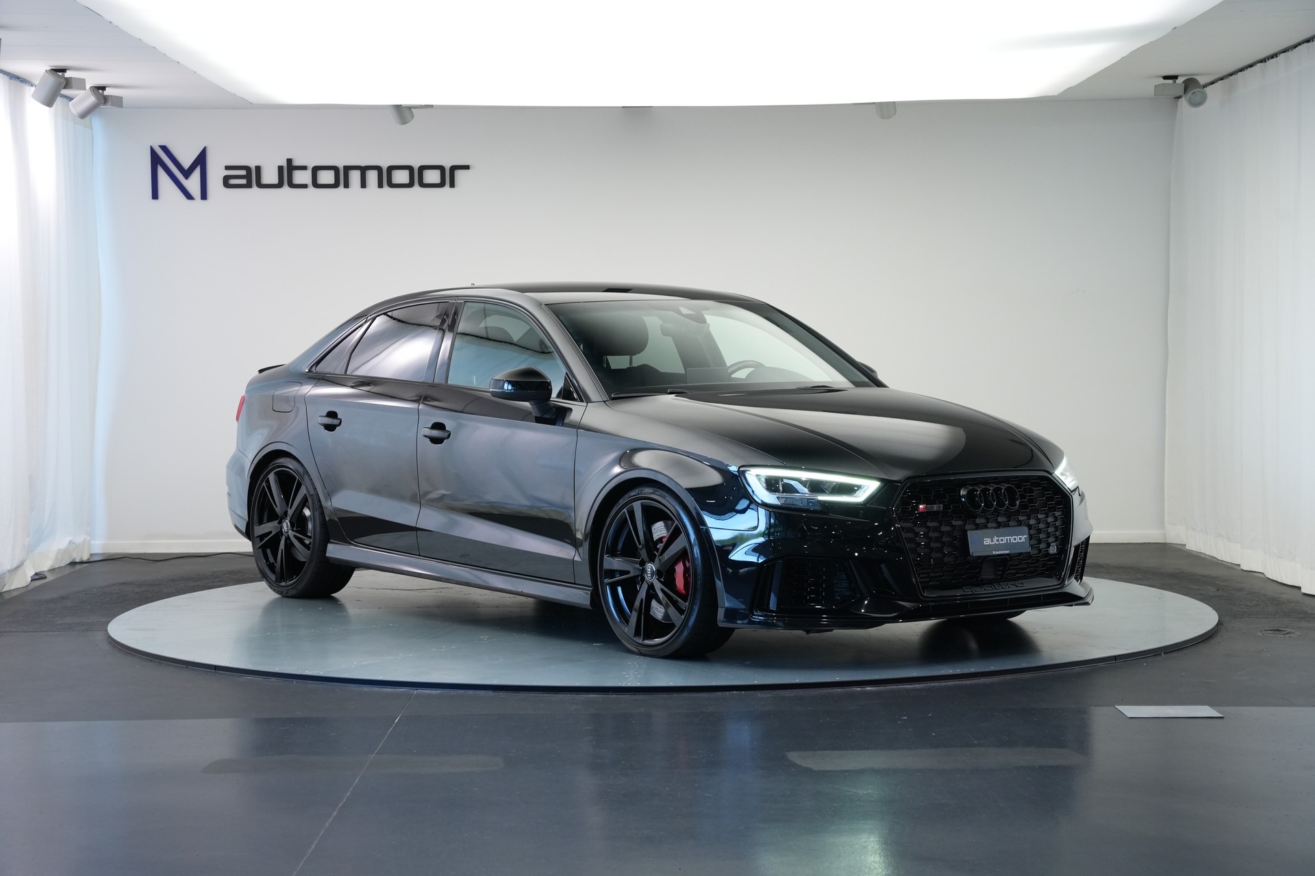 AUDI RS3 Limousine 2.5 TSI quattro S-tronic*CH Fahrzeug* *Carbon Lenkrad* *Magnetic Ride*-image-2
