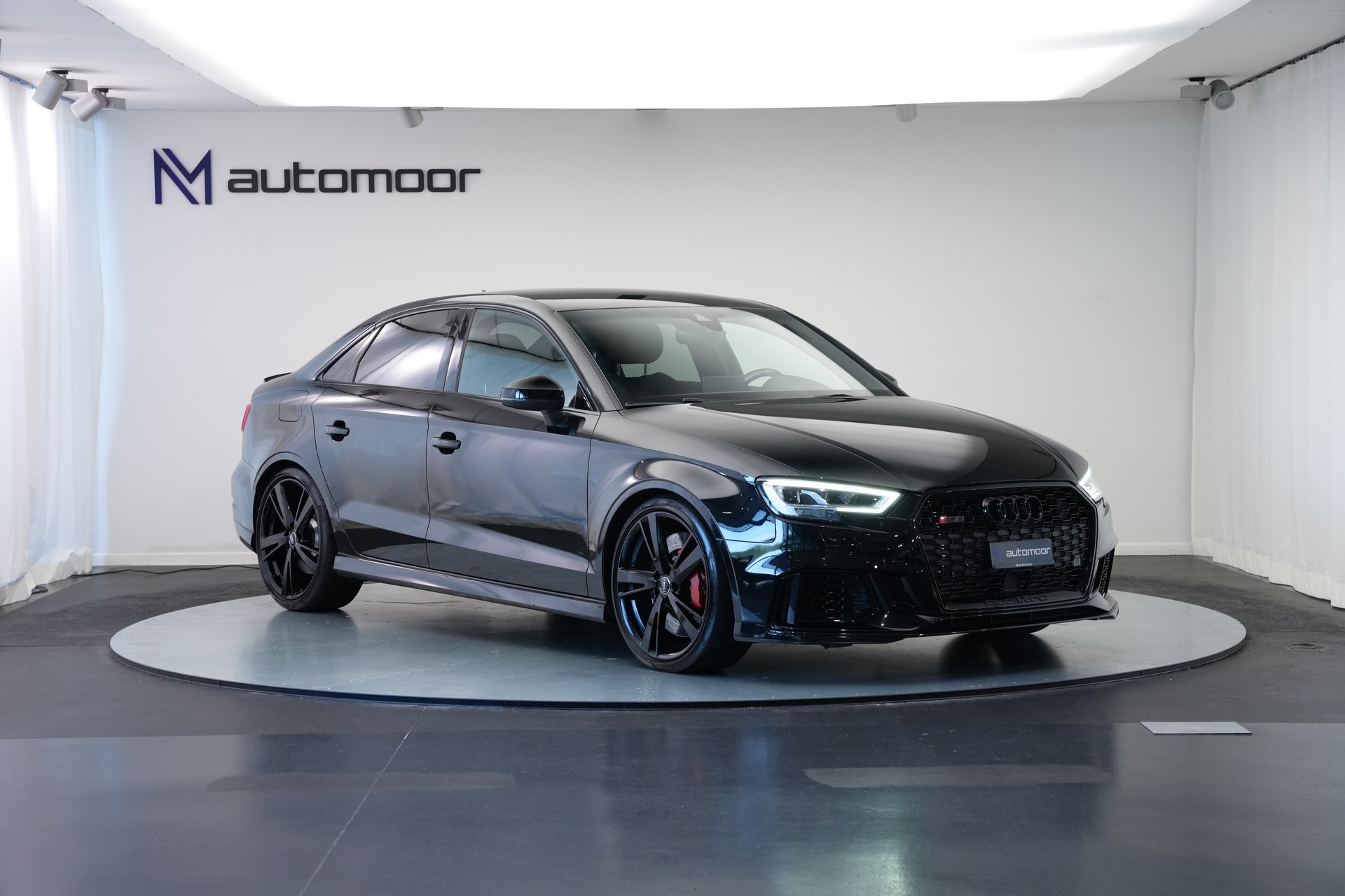 AUDI RS3 Limousine 2.5 TSI quattro S-tronic*CH Fahrzeug* *Carbon Lenkrad* *Magnetic Ride*-showroom-element-2
