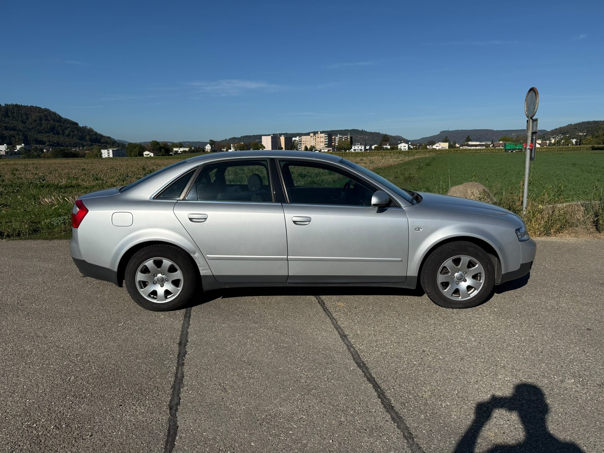AUDI A4-image-5