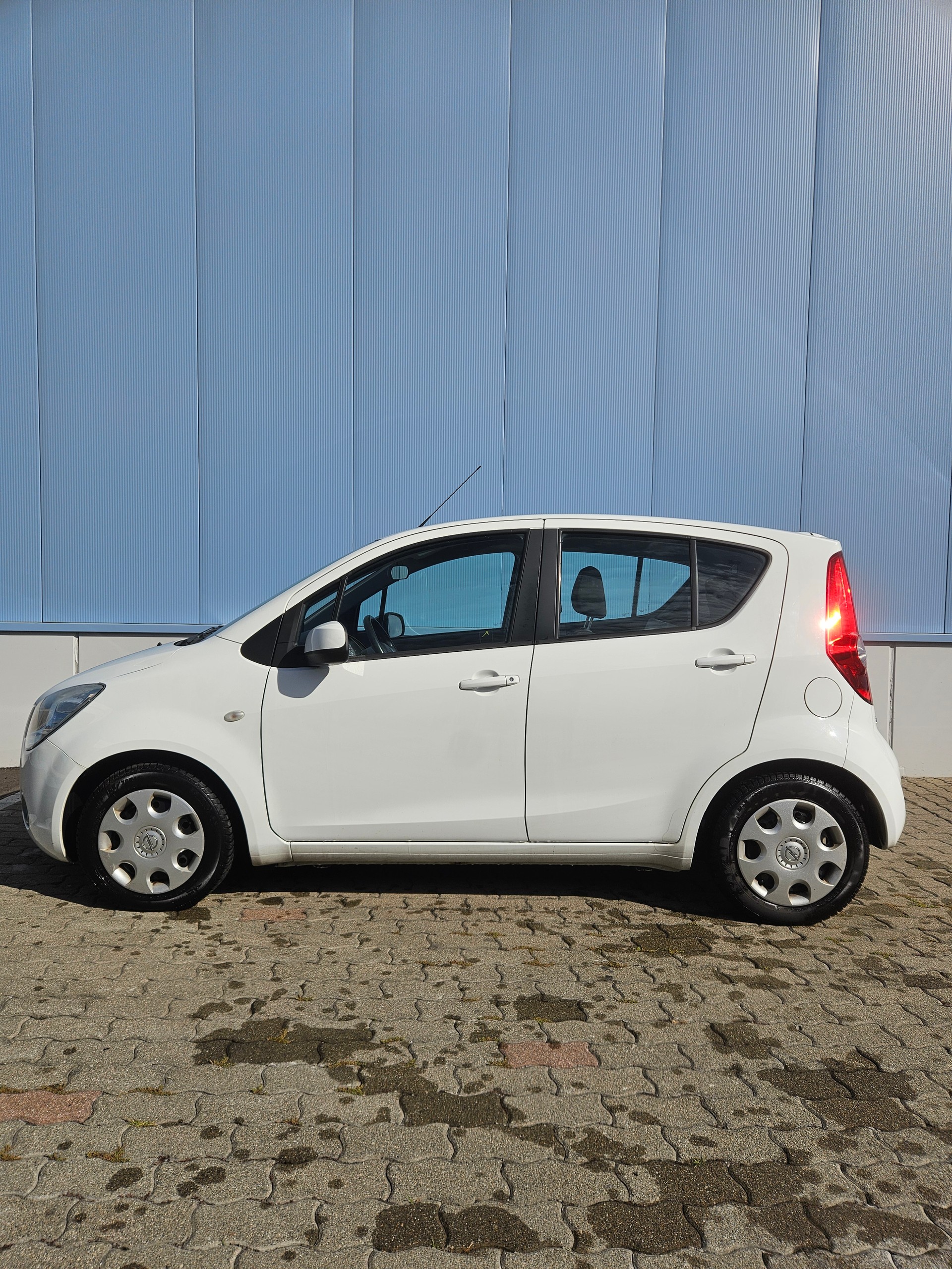 OPEL Agila 1.0 Enjoy-image-4