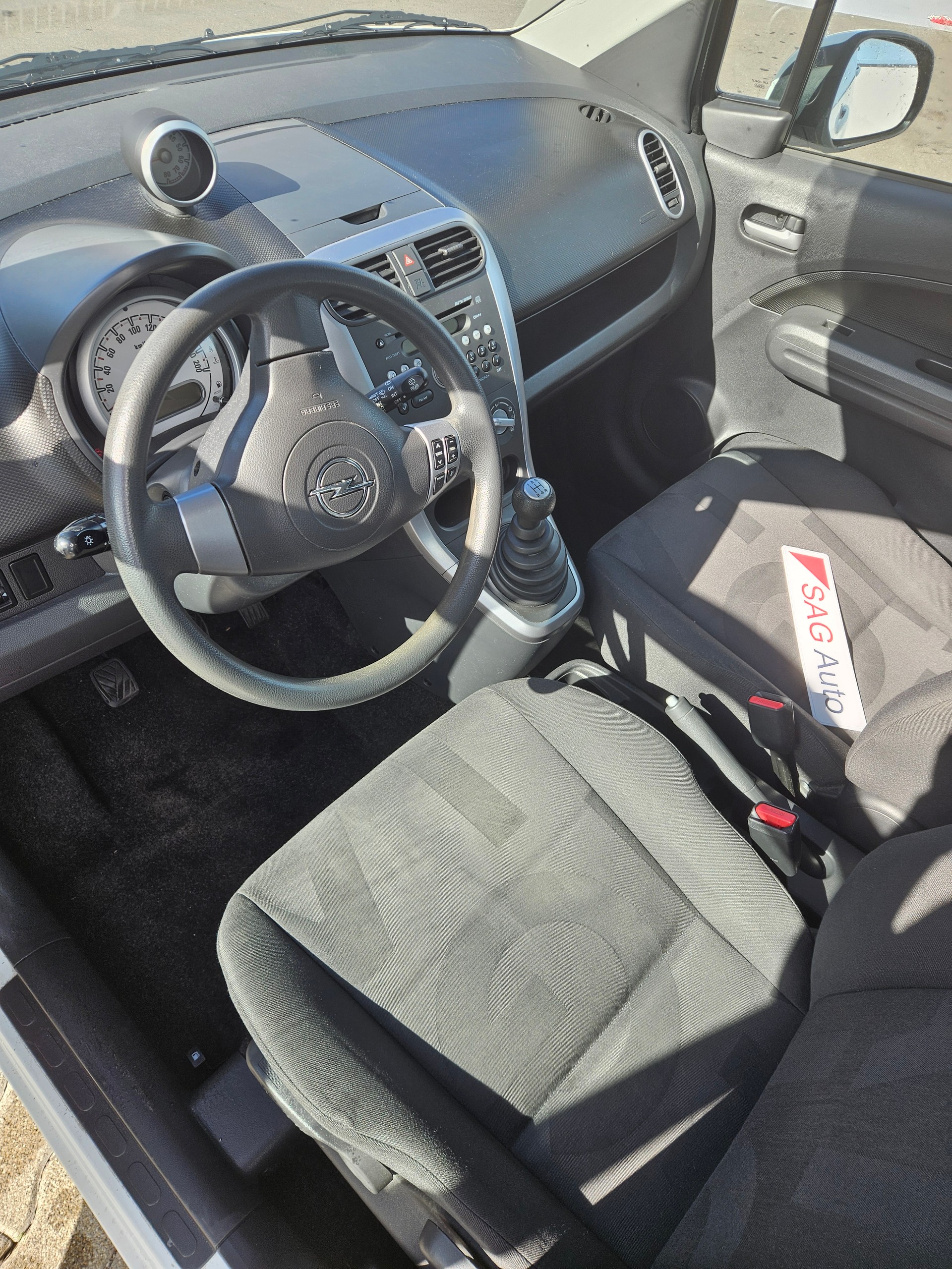 OPEL Agila 1.0 Enjoy-image-6