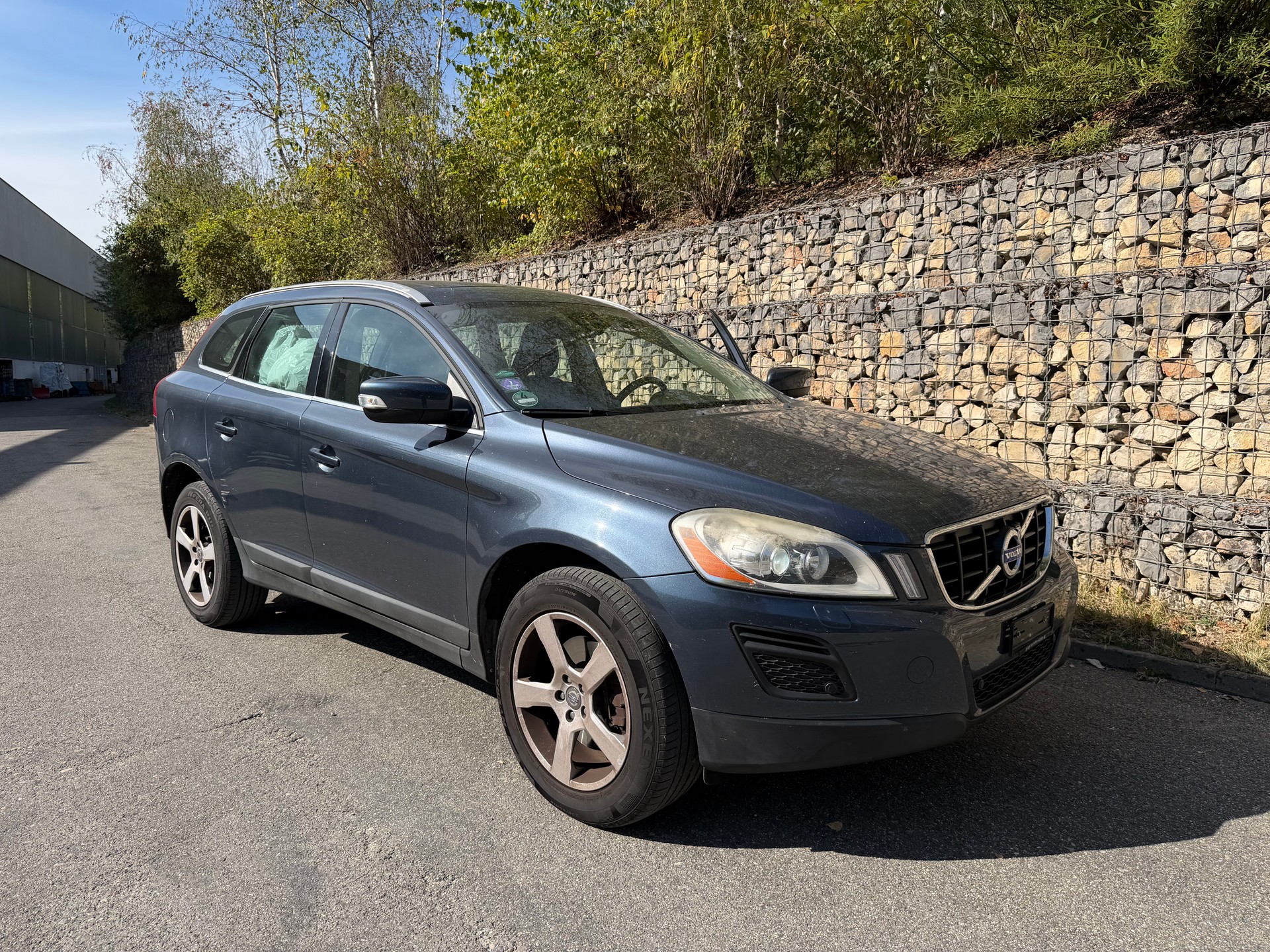 VOLVO XC60 T5 Summum Powershift-image-0