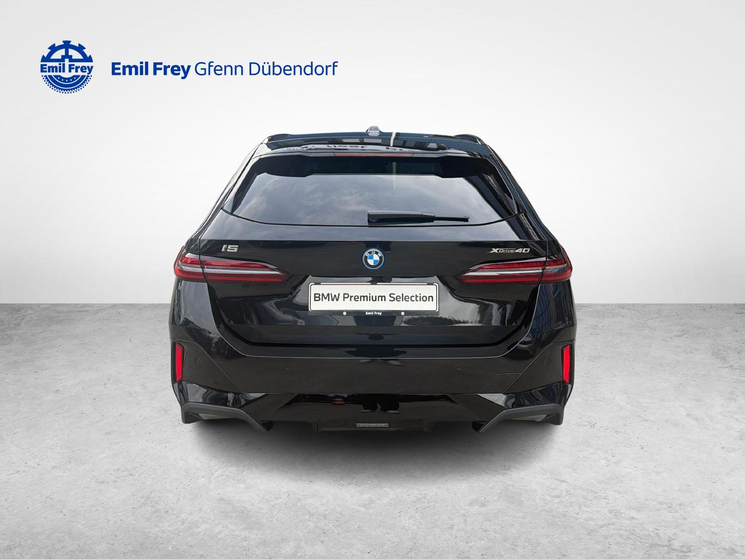BMW i5 40 xDrive40 Touring M Sport Pro-image-7