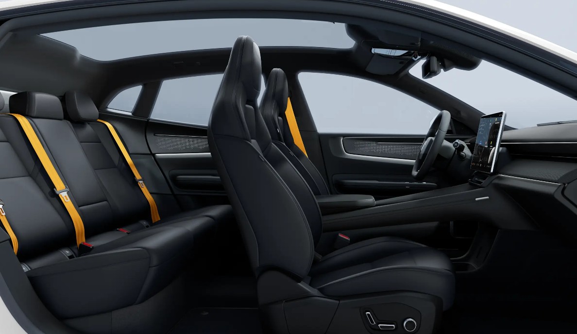 POLESTAR 4 Long Range Dual Motor Performance Prime-image-10