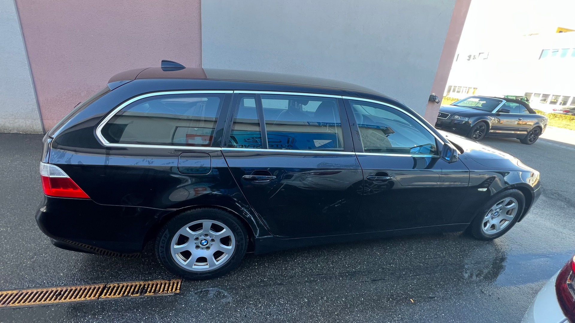 BMW 530i Touring-image-8
