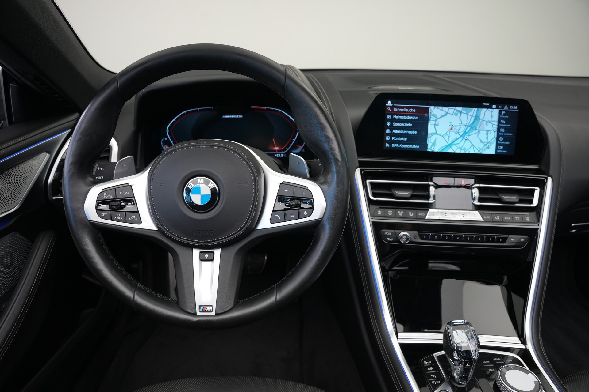 BMW M850i xDrive Steptronic *CH-Fahrzeug* *Dravitgrau* *B&W*-image-28