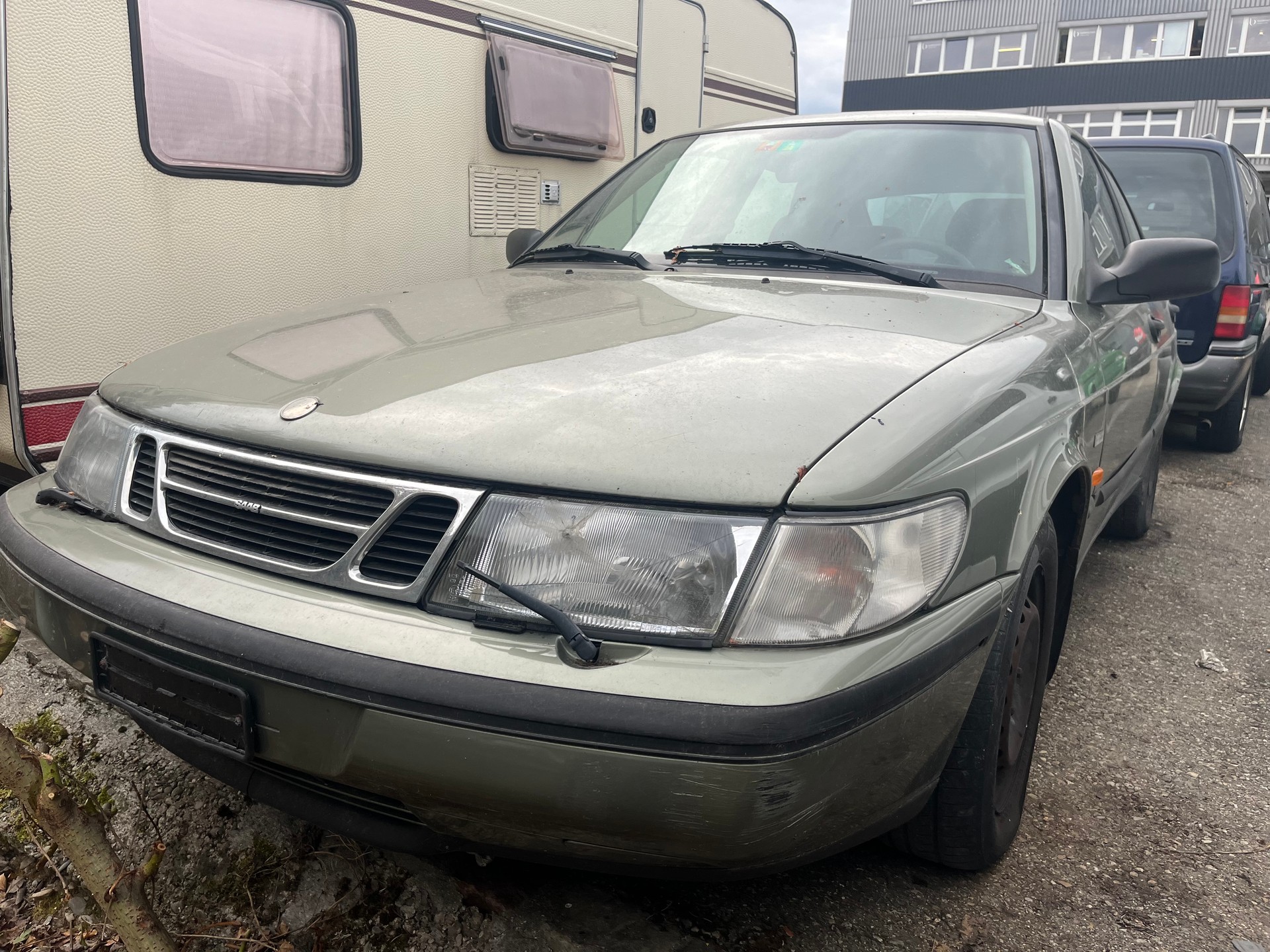 SAAB 900 S 2.0i-16-image-0