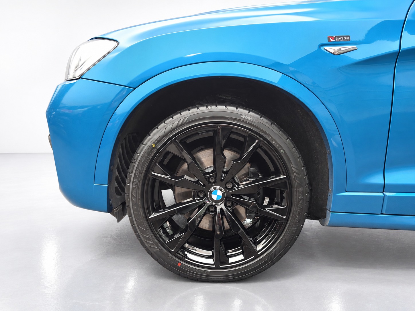 BMW X4 M40i x Drive Steptronic-image-9