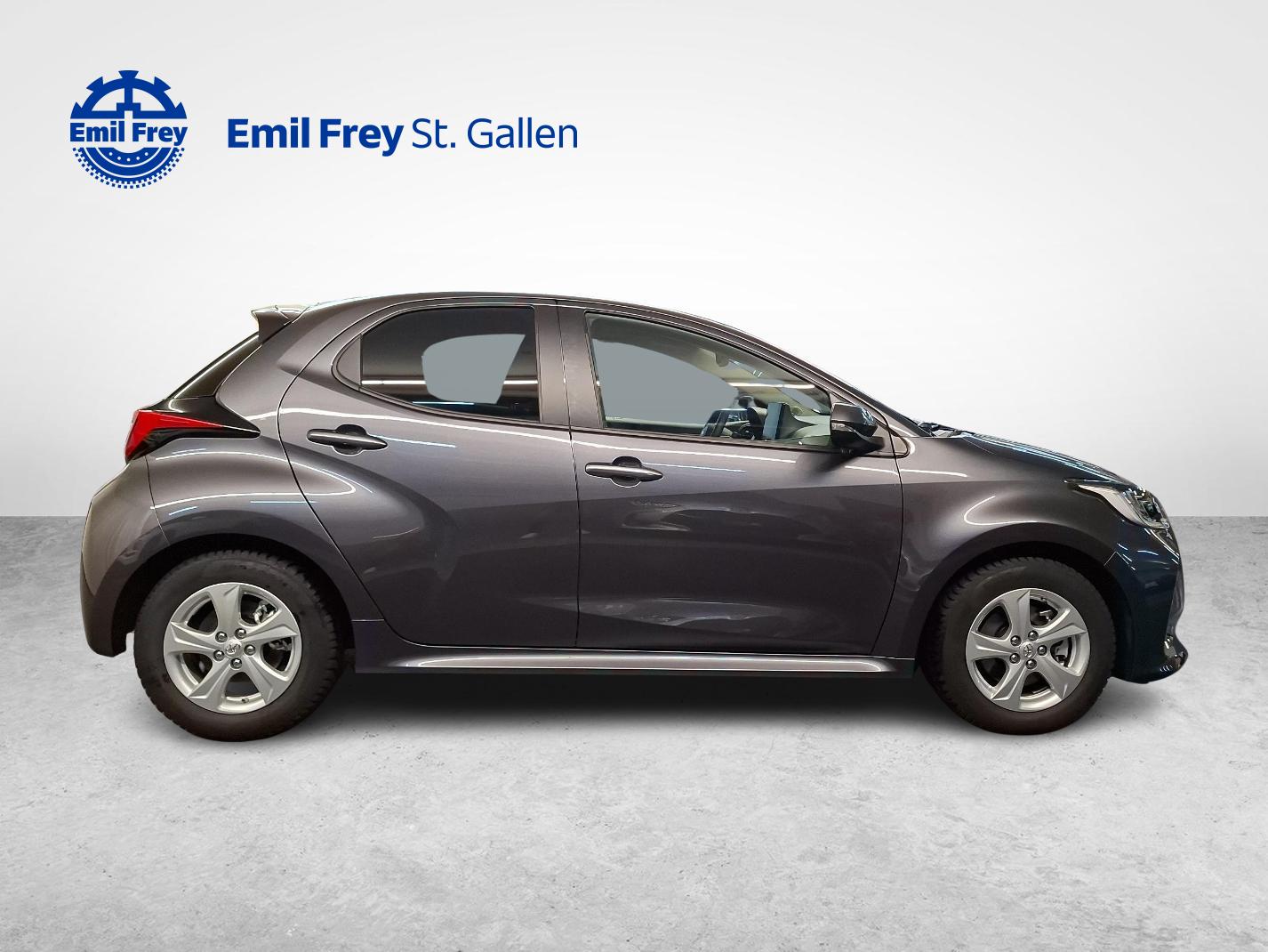 TOYOTA Yaris 1.5 VVT-i HSD Trend-image-5