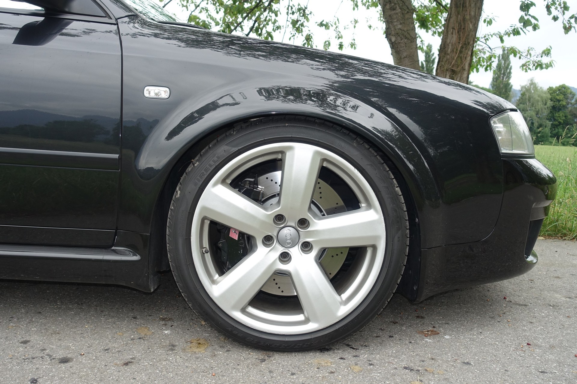 AUDI 4.2 V8 40V quattro-image-5