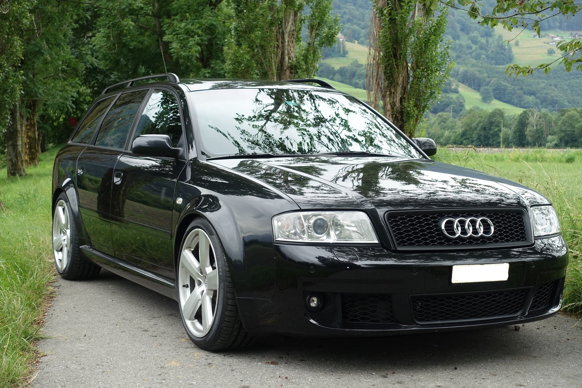 AUDI 4.2 V8 40V quattro-image-0
