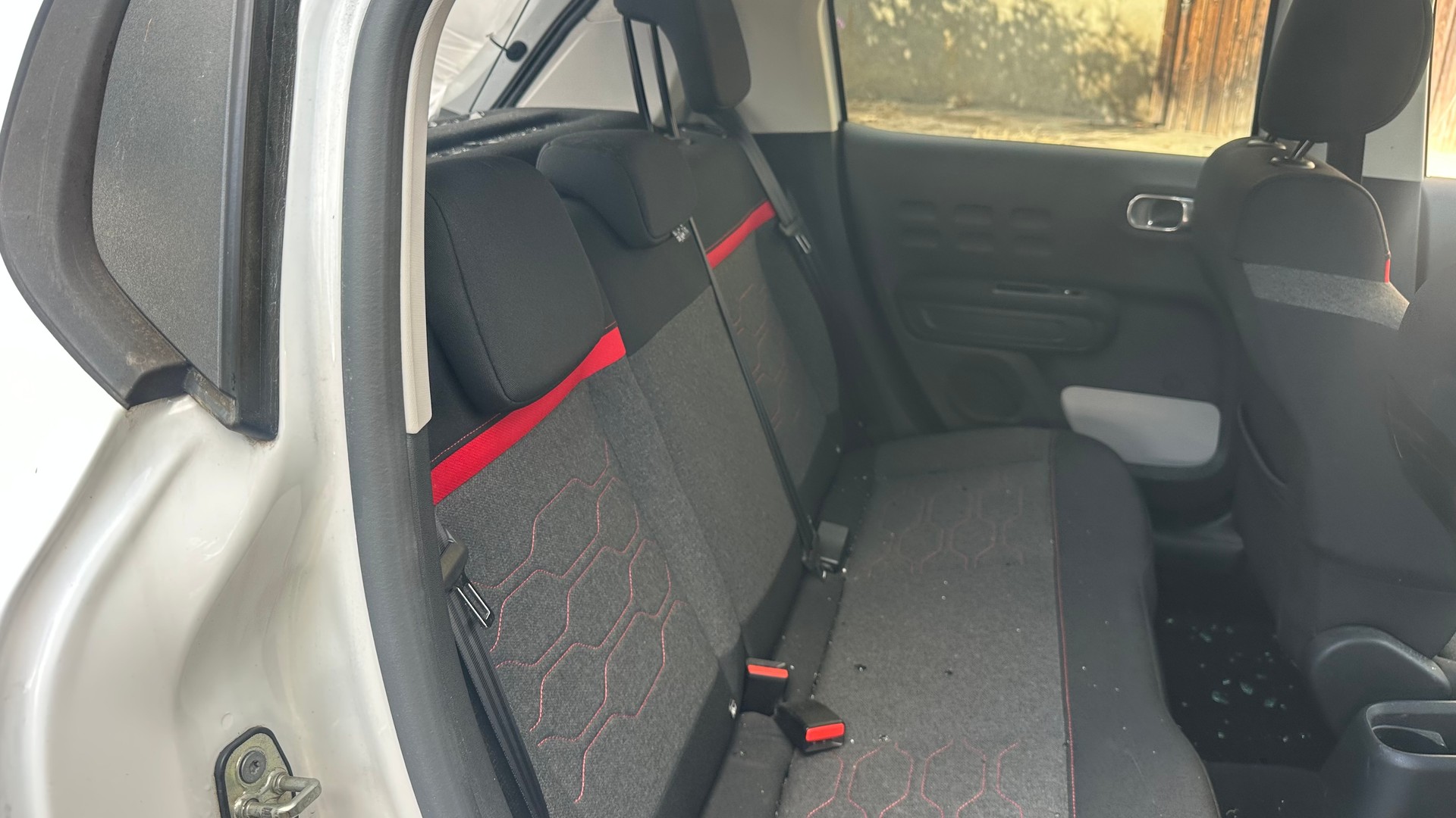 CITROEN C3 1.2i PureTech Shine-image-11