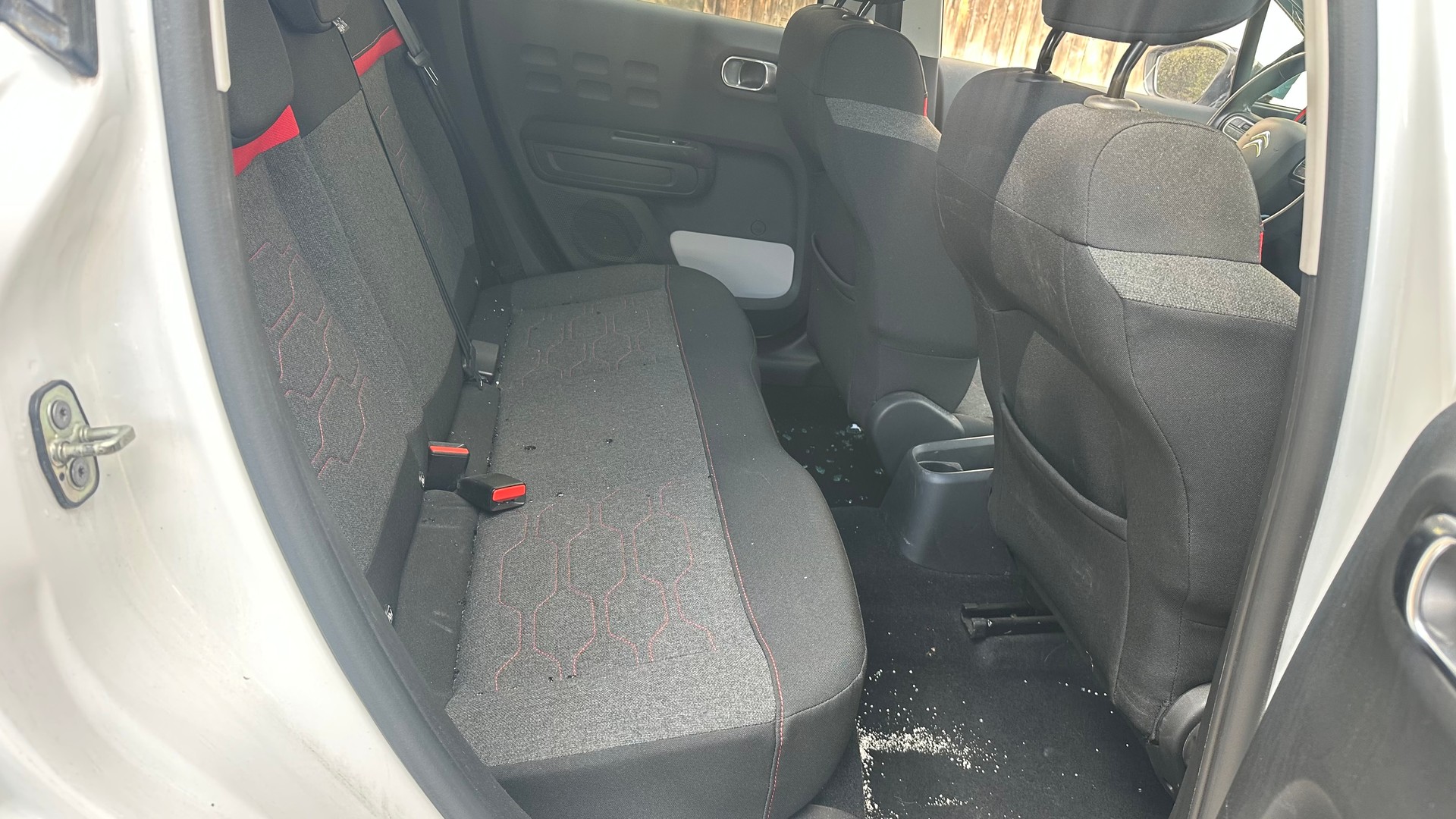 CITROEN C3 1.2i PureTech Shine-image-12