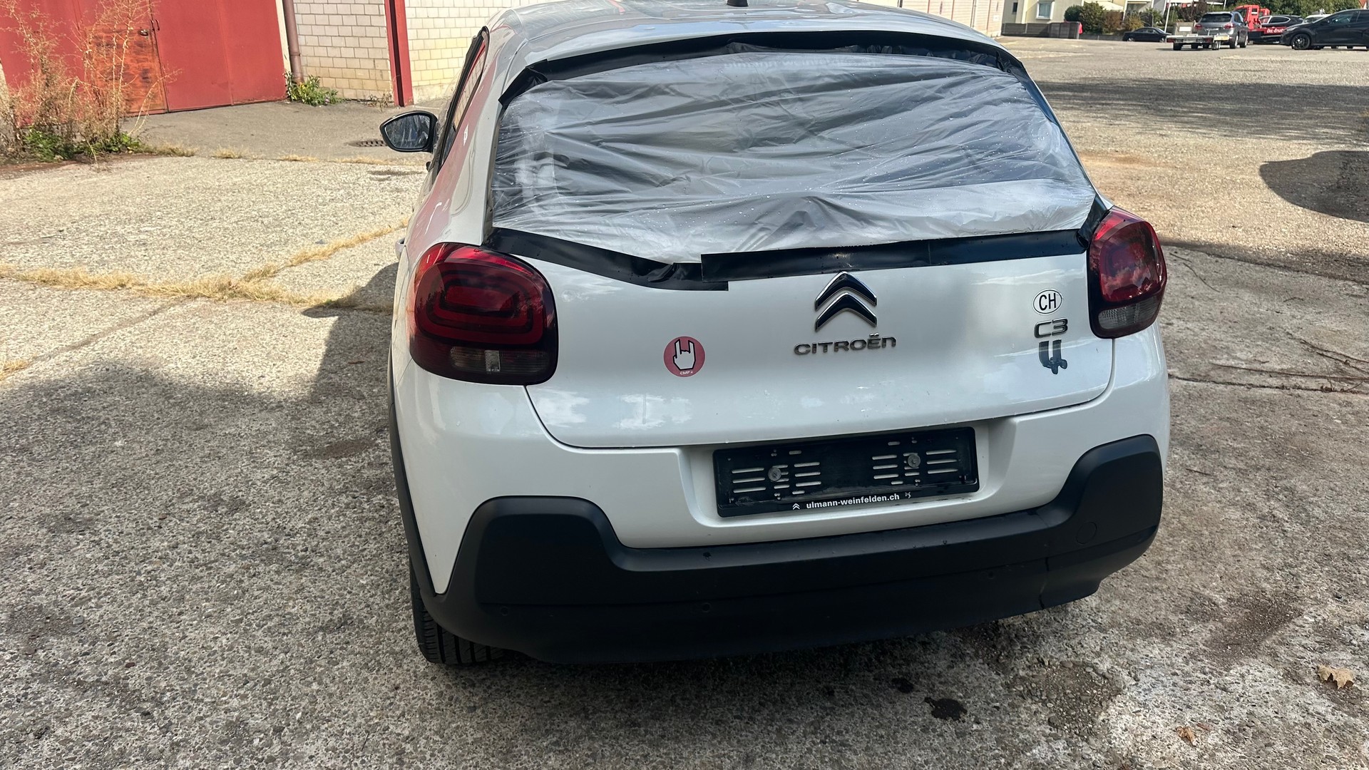 CITROEN C3 1.2i PureTech Shine-image-8