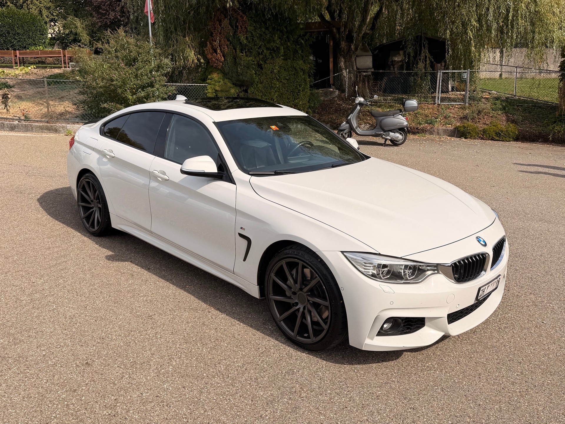 BMW 435i xDrive-image-2