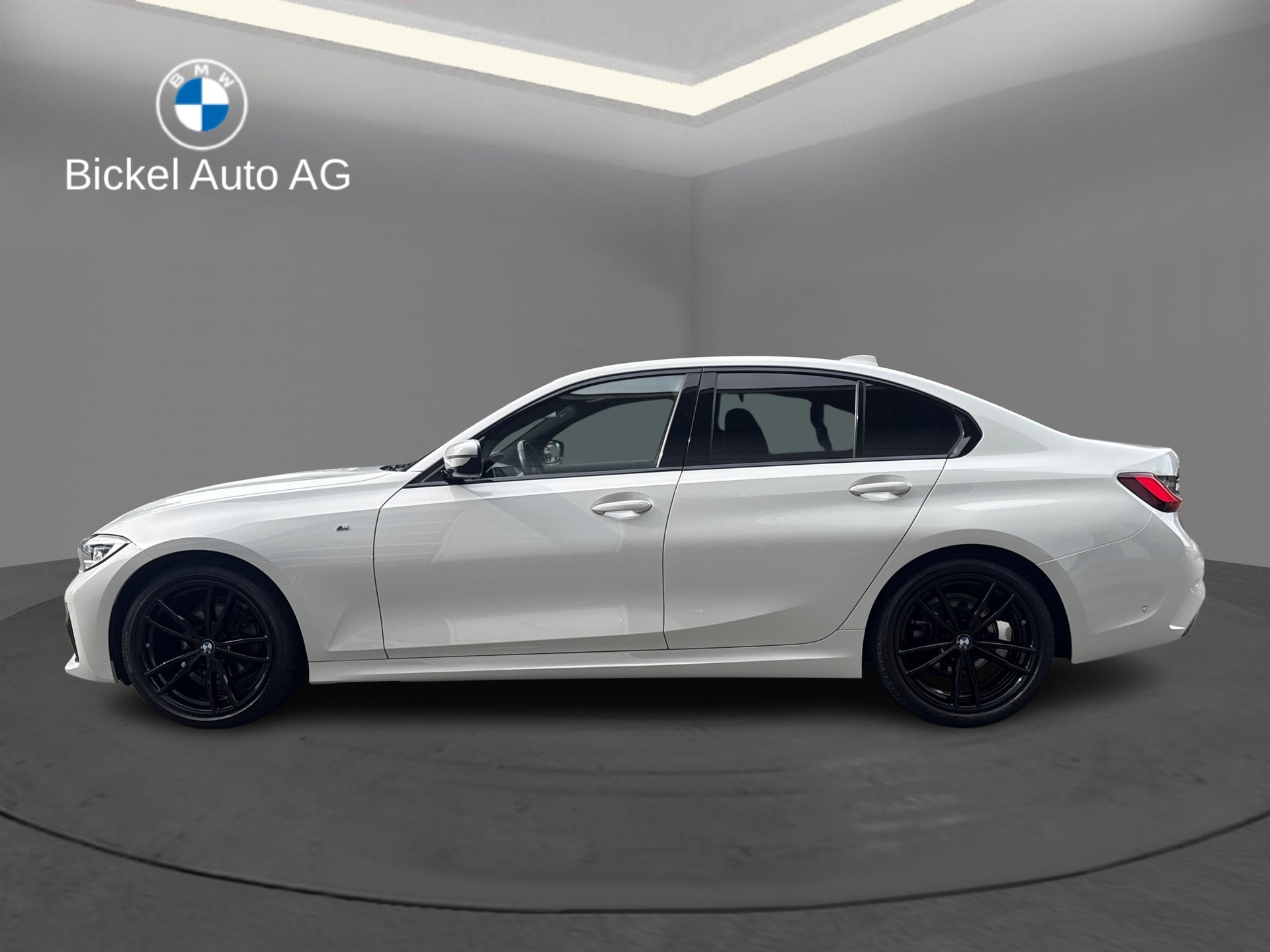 BMW 320d xDrive M Sport-image-3