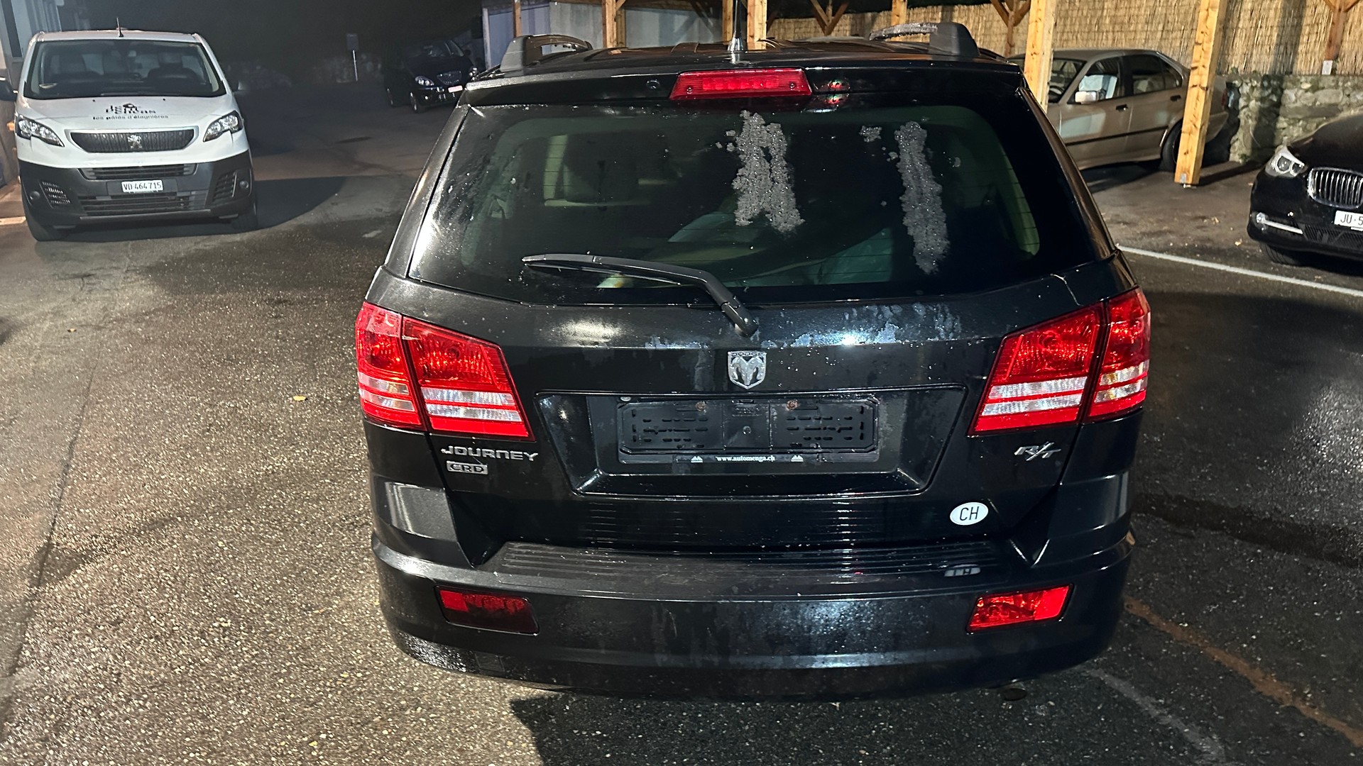 DODGE Journey 2.0 CRD SXT Automatic-image-3