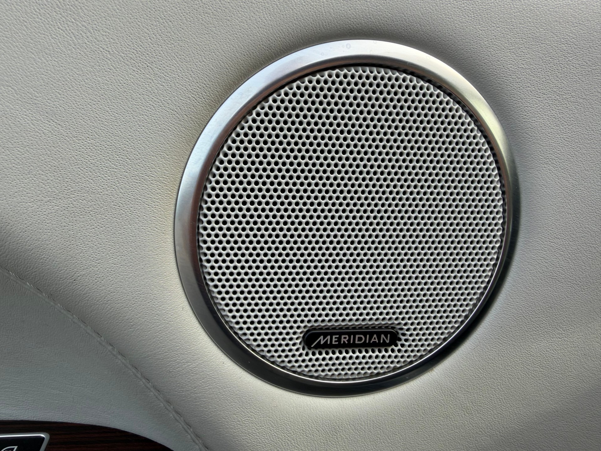 LAND ROVER Range Rover 4.4 SDV8 Autobiography Automatic-image-12