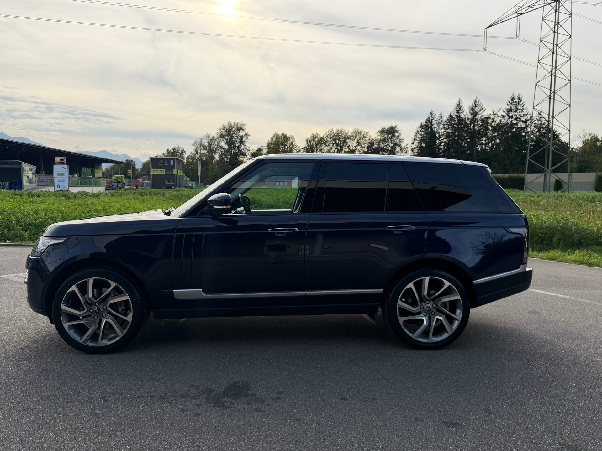 LAND ROVER Range Rover 4.4 SDV8 Autobiography Automatic-image-1