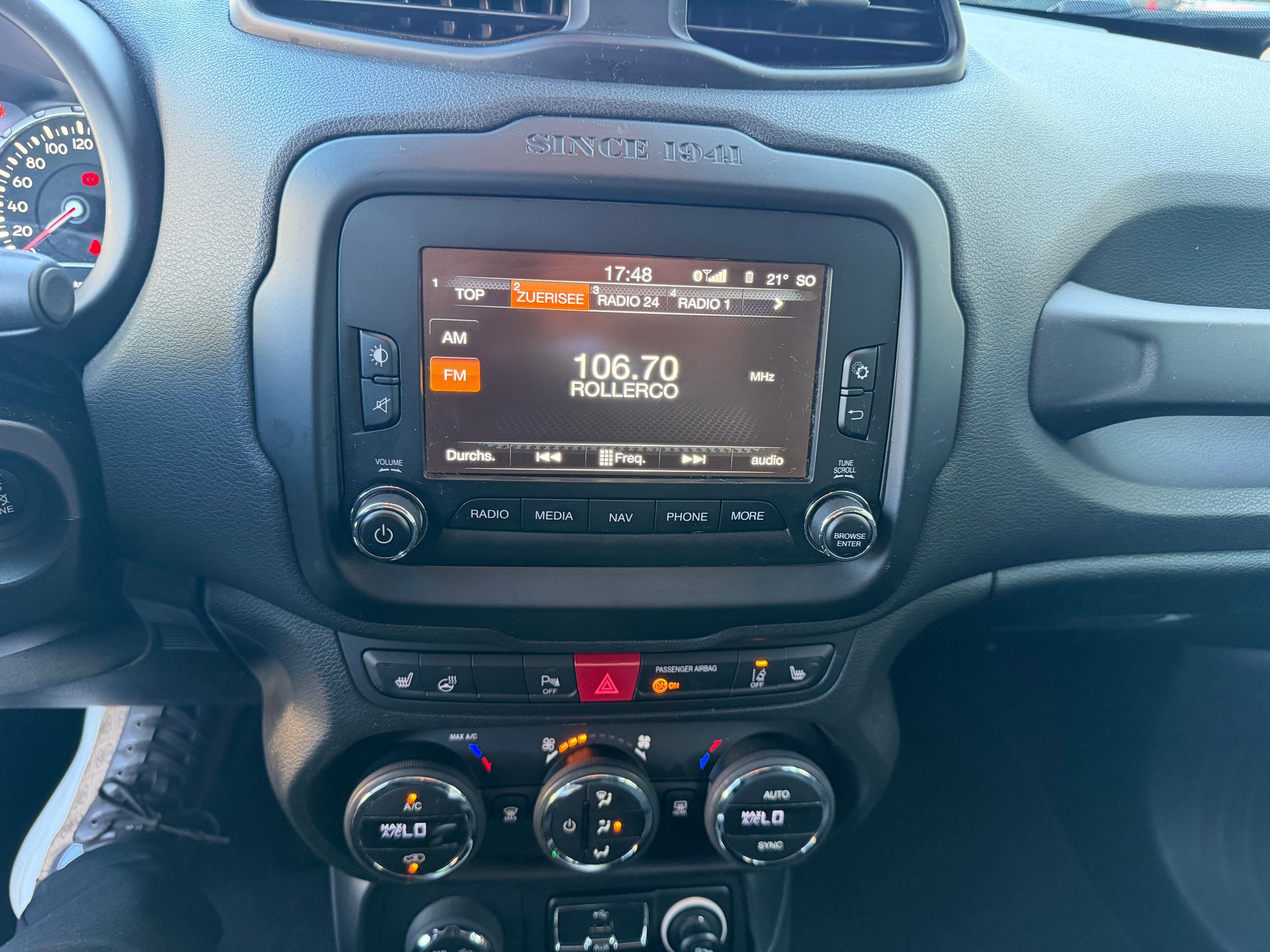 JEEP Renegade 2.0 CRD Limited AWD + Low Range 9ATX-image-13