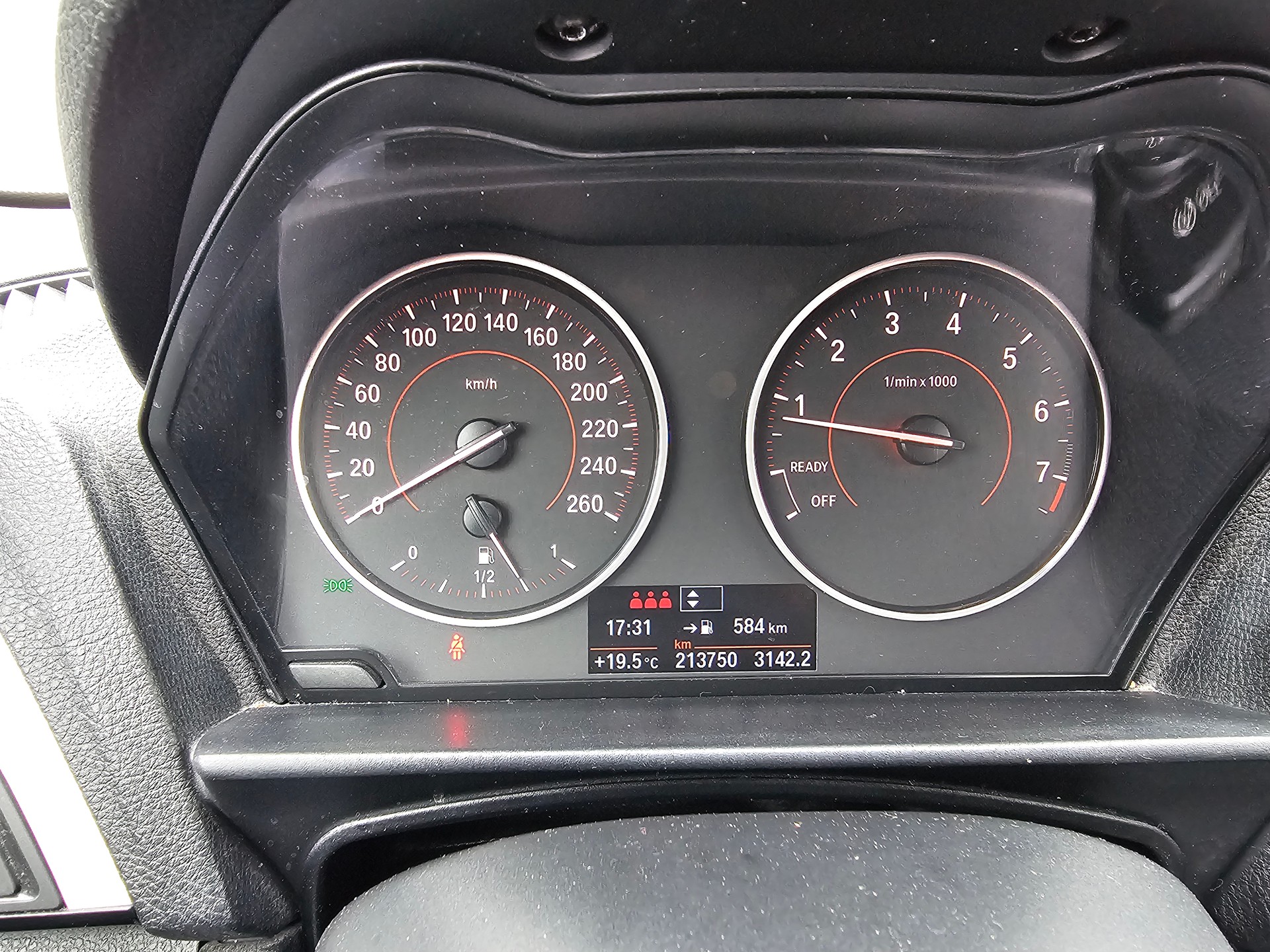 BMW 116i Sport Line-image-10