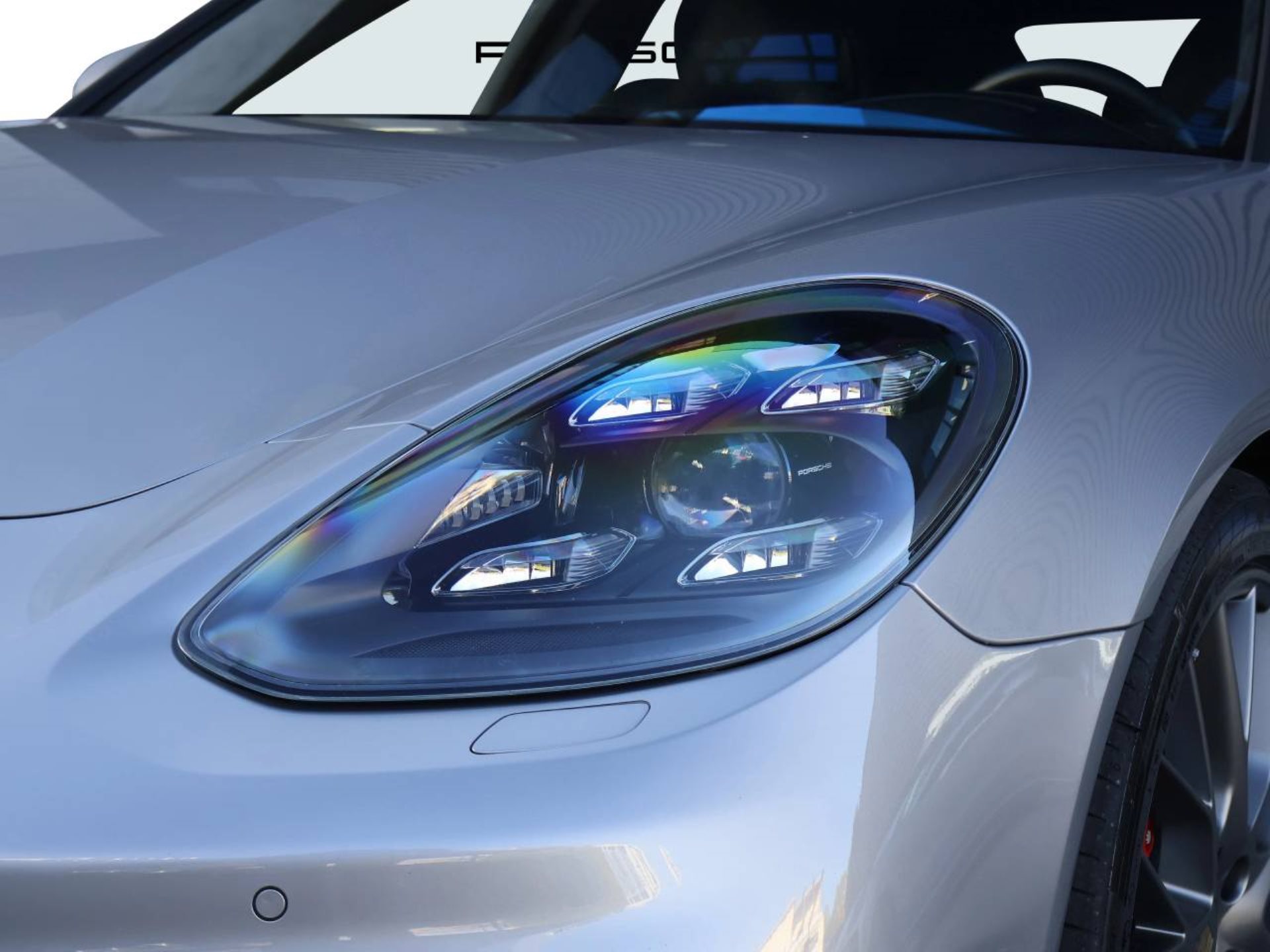 PORSCHE Panamera GTS Sport Turismo-image-36