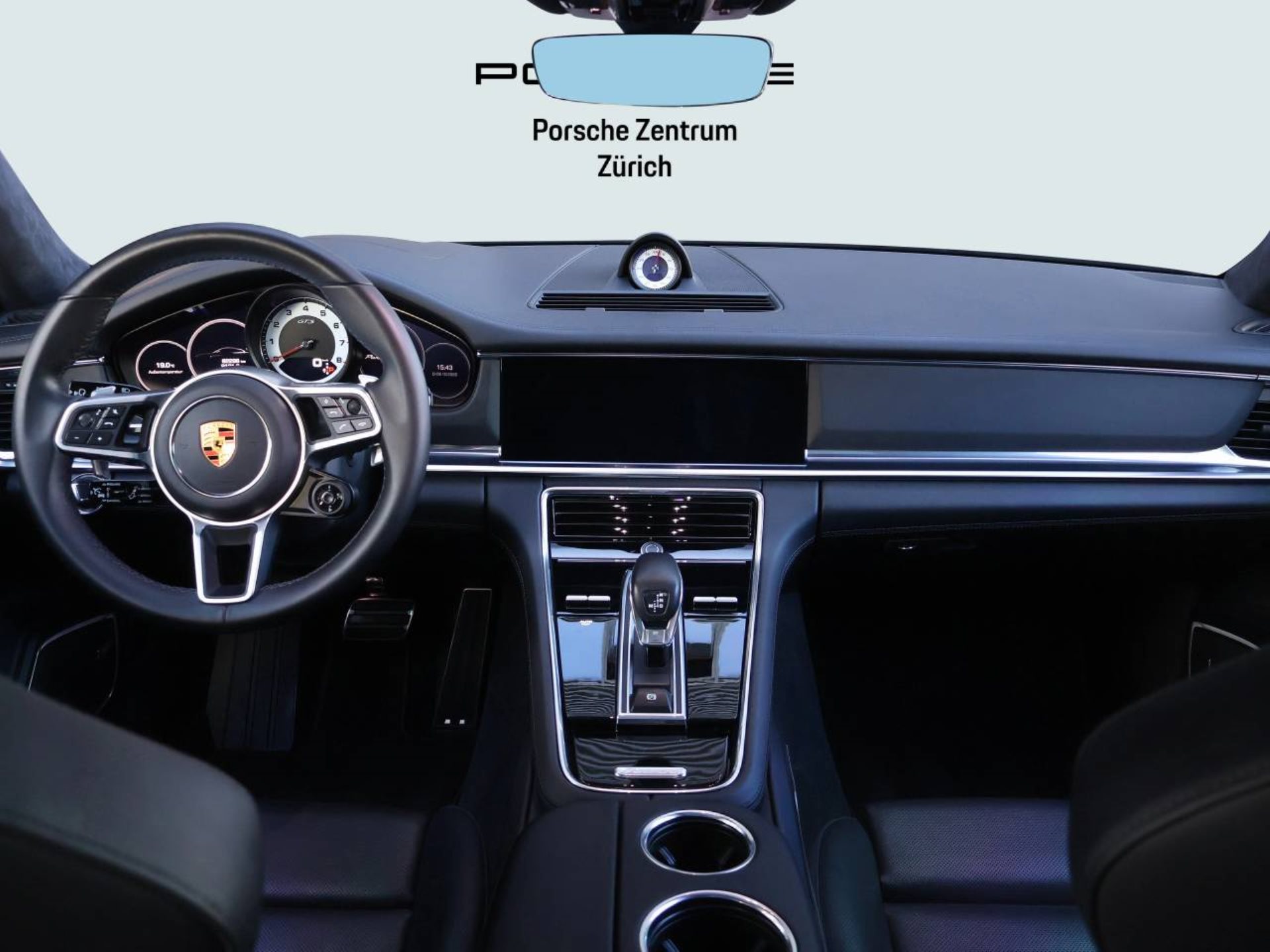 PORSCHE Panamera GTS Sport Turismo-image-13