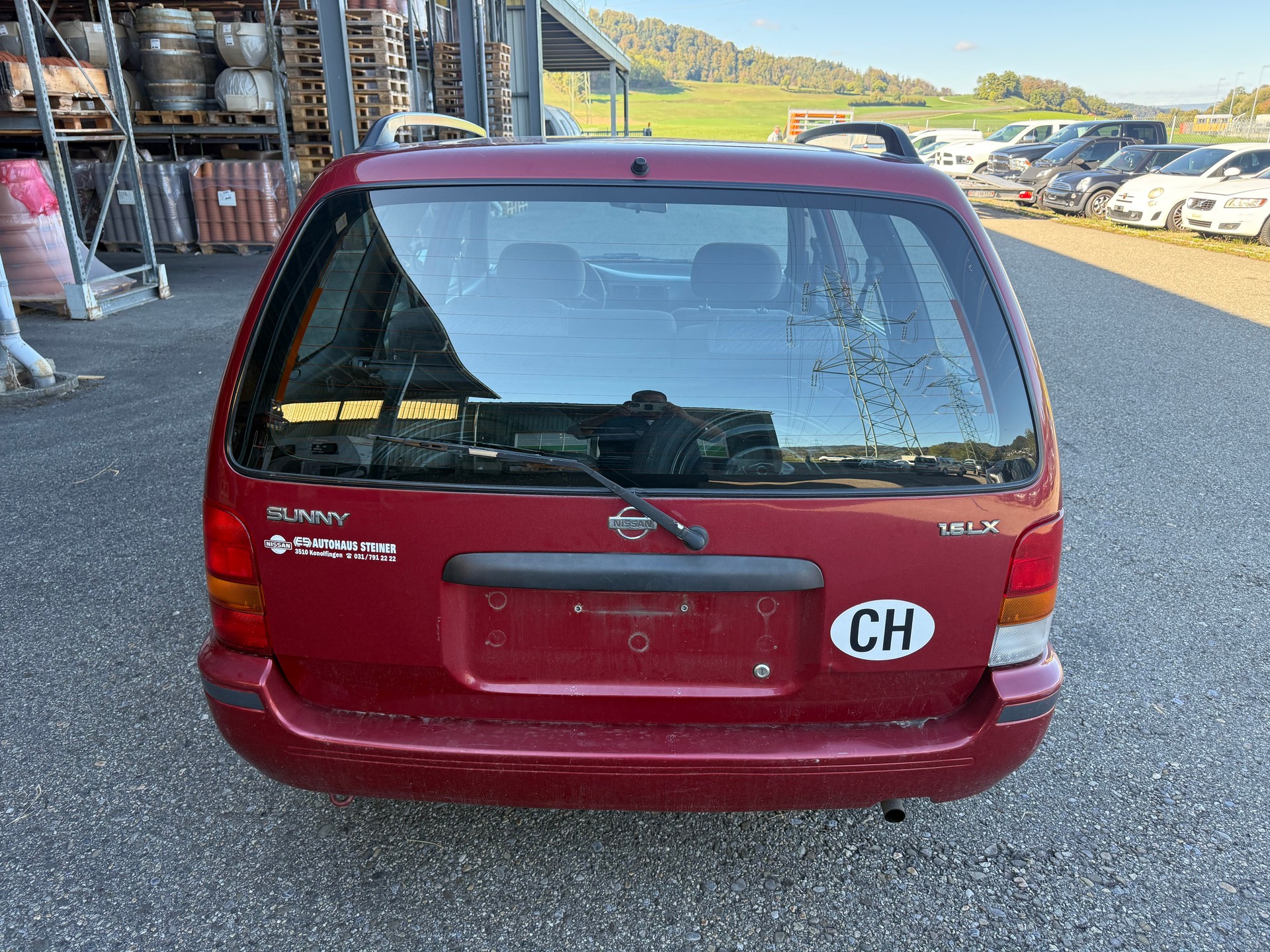 NISSAN Sunny 1.6 16V Plus Wagon-image-4