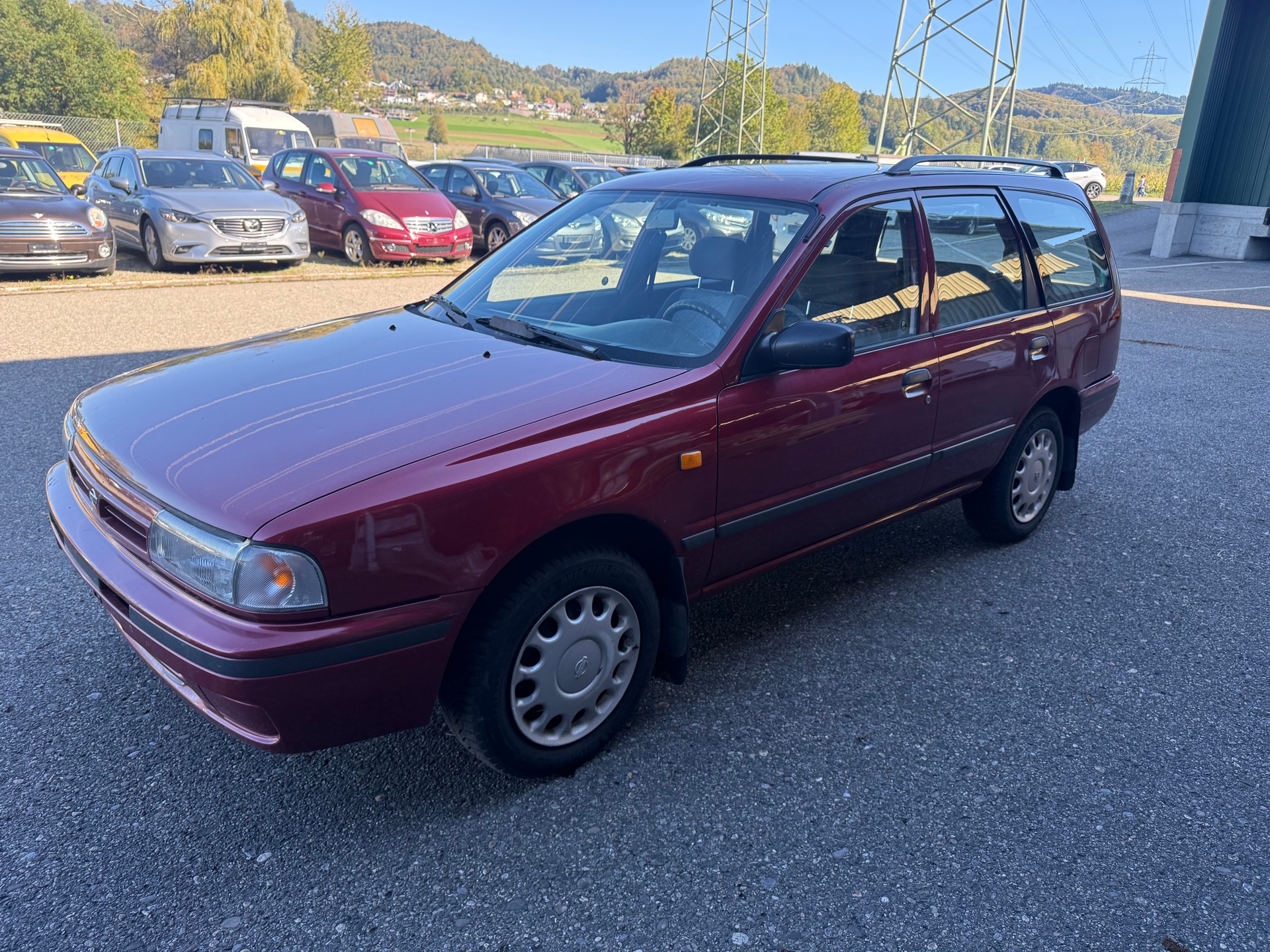 NISSAN Sunny 1.6 16V Plus Wagon-image-1