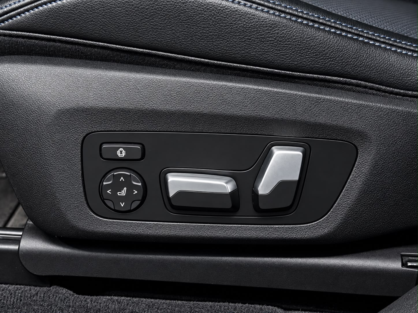 BMW X3 xDrive 20i Individual M Sport Steptronic-image-20