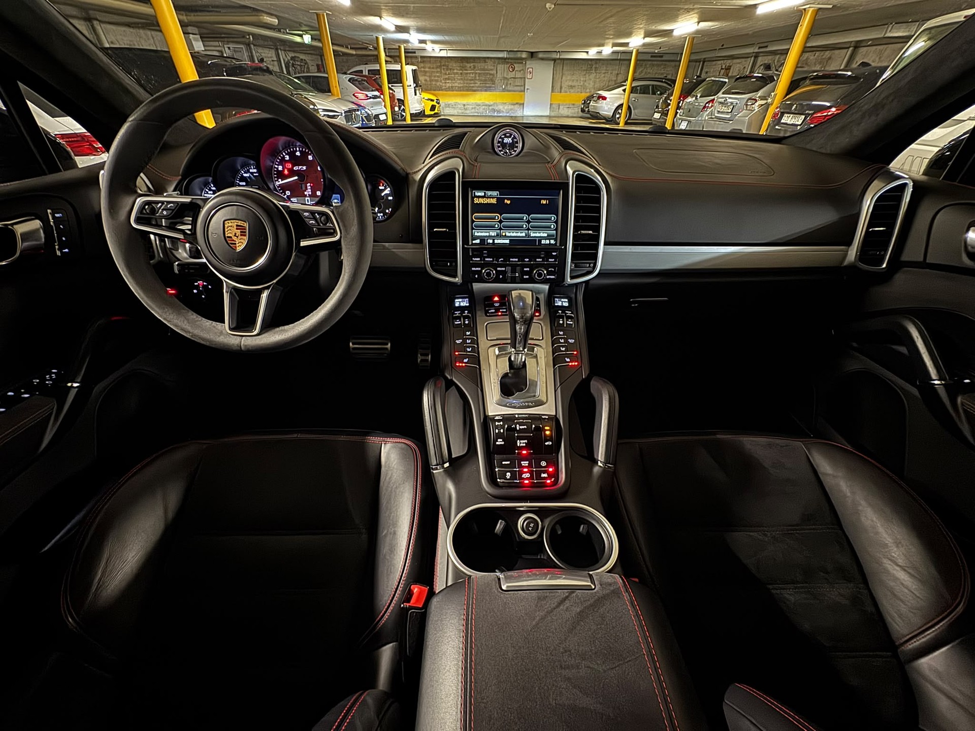 PORSCHE Cayenne GTS-image-9