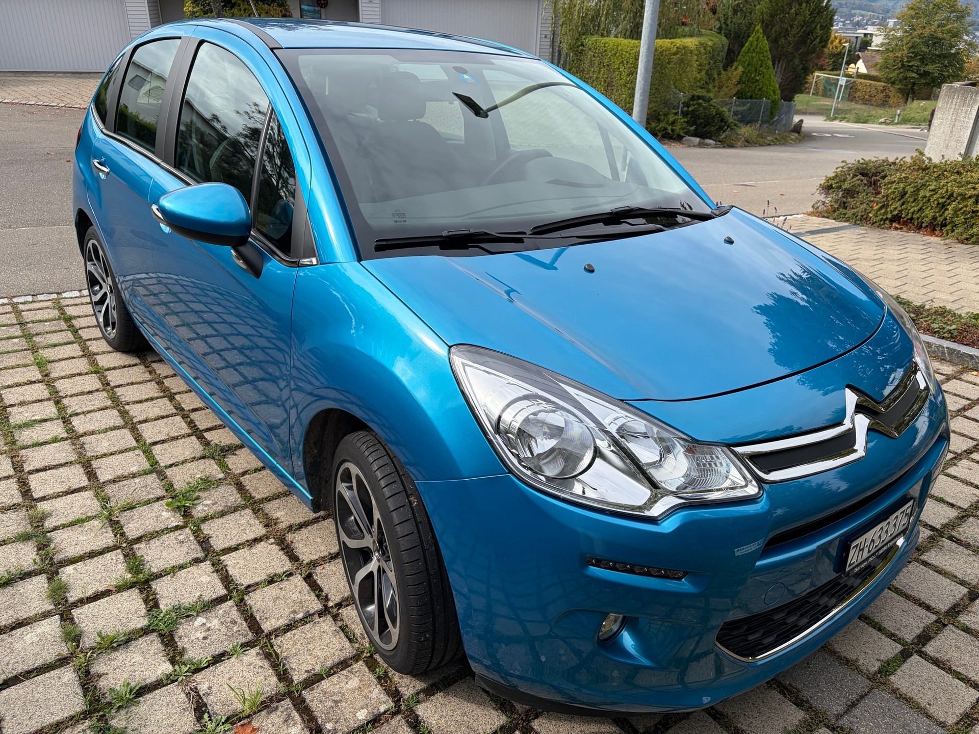 CITROEN 1.2i PureTech Sélection-image-1